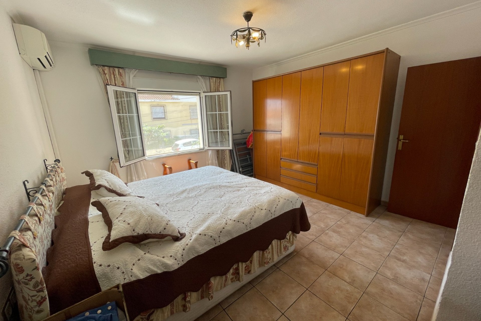 Használt Ingatlanok - Villa -
Benijofar - Costa Blanca