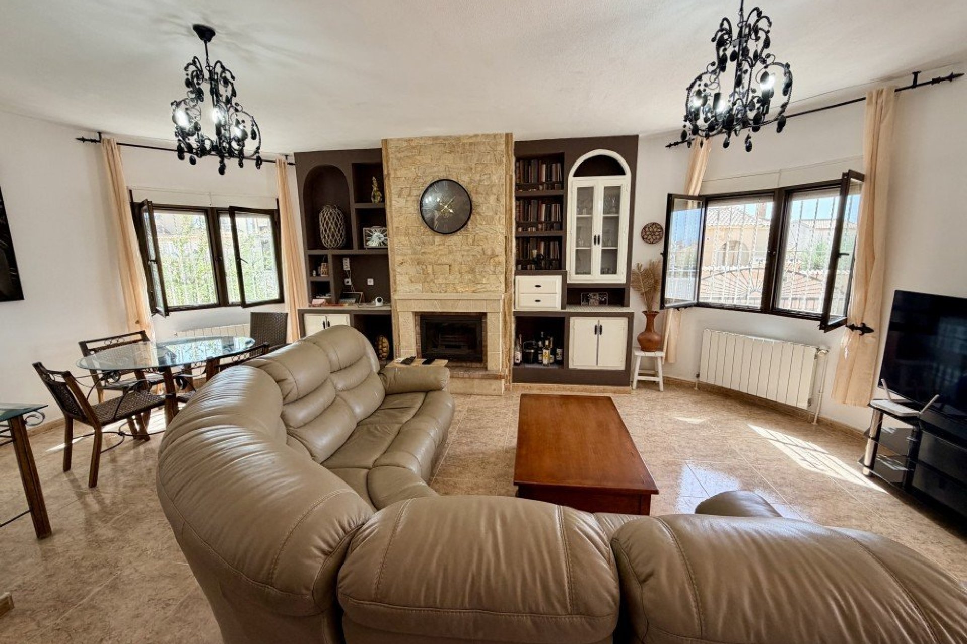 Használt Ingatlanok - Villa -
Benijofar - Costa Blanca