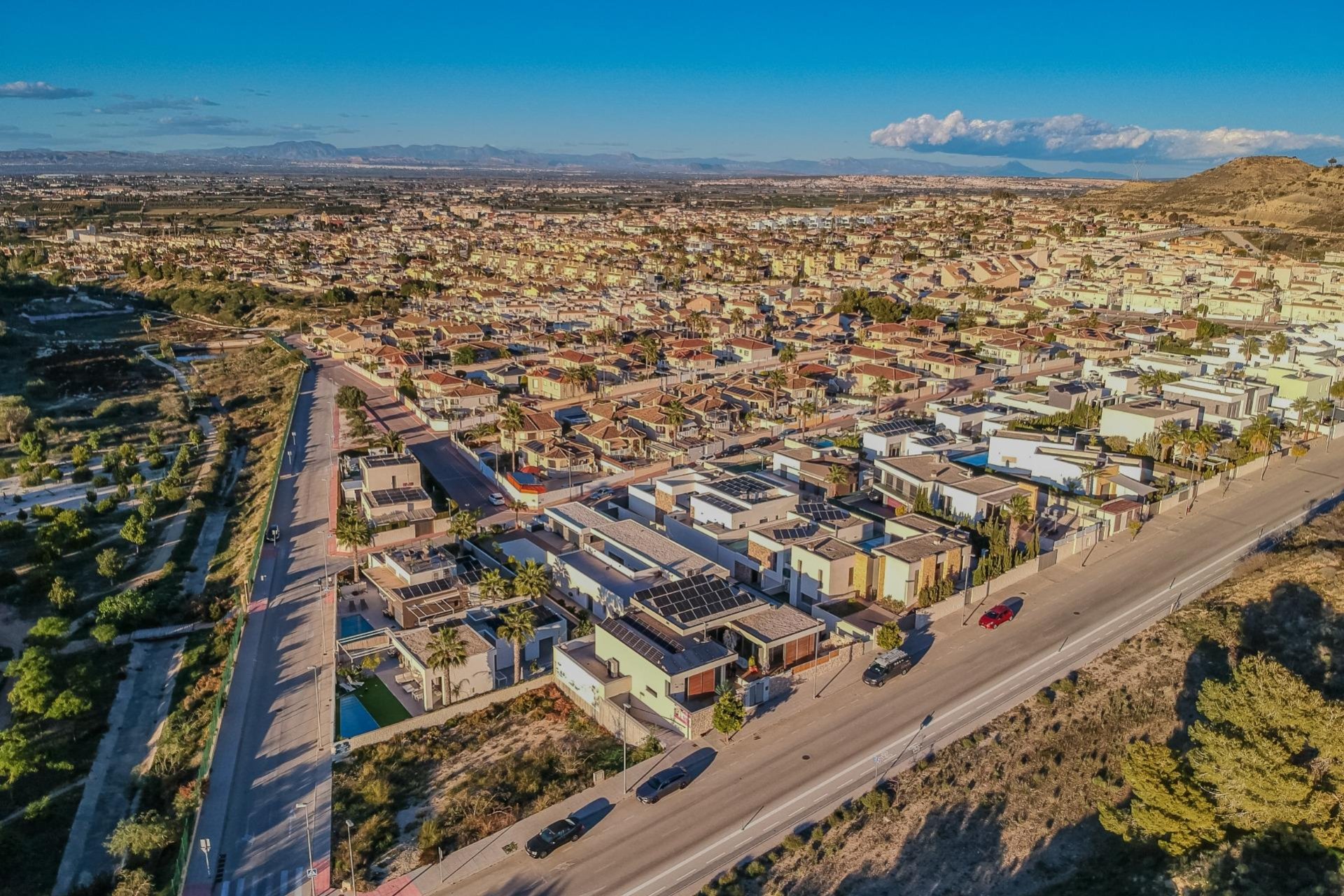 Használt Ingatlanok - Villa -
Benijofar - Residencial Benimar