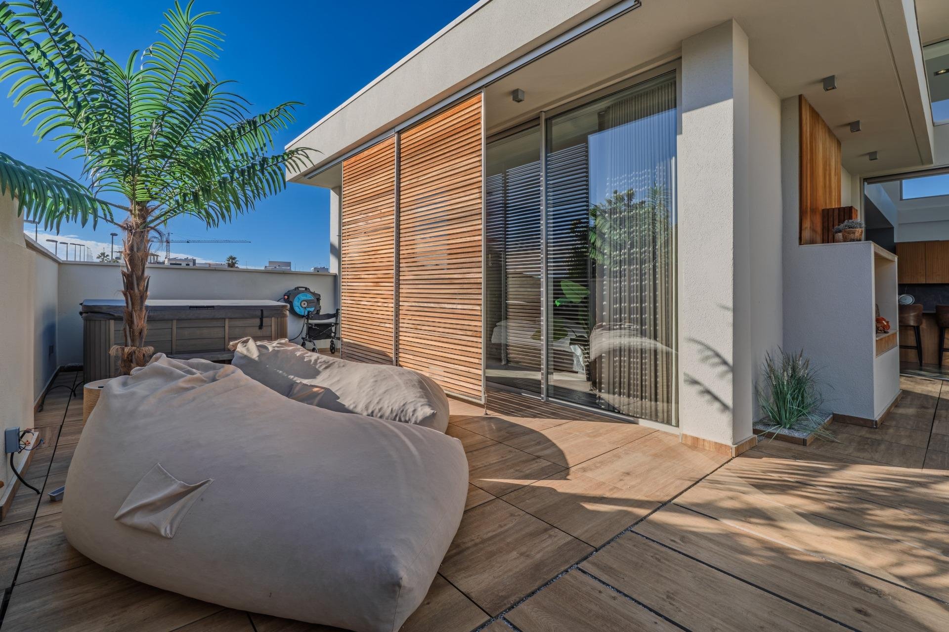 Használt Ingatlanok - Villa -
Benijofar - Residencial Benimar