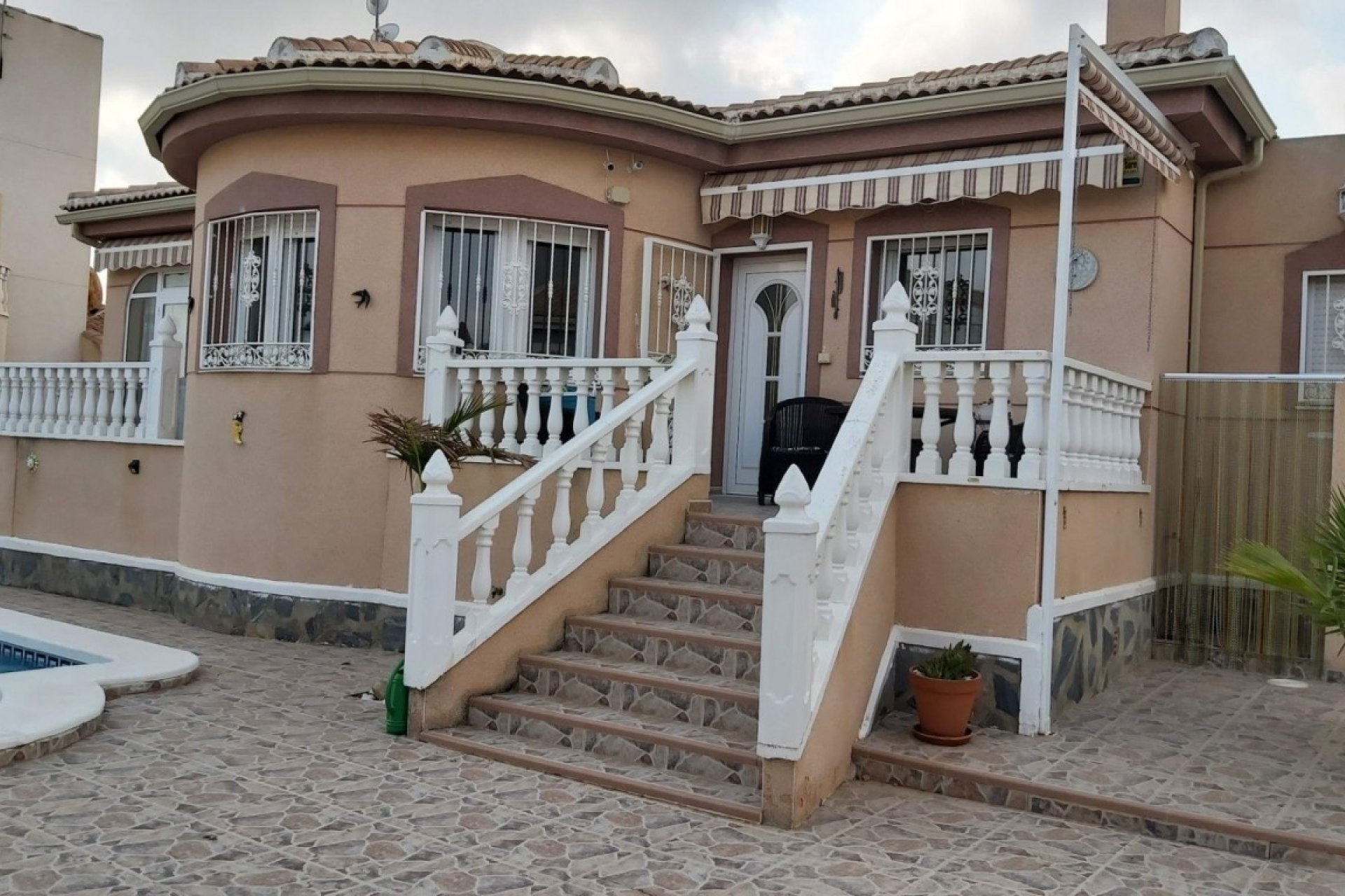 Használt Ingatlanok - Villa -
Benimar - Costa Blanca