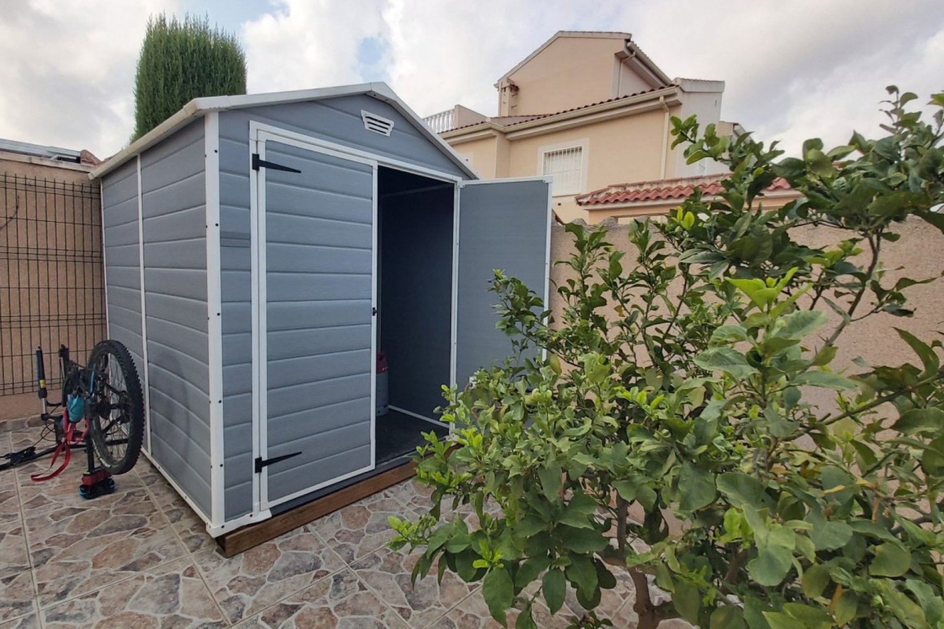 Használt Ingatlanok - Villa -
Benimar - Costa Blanca