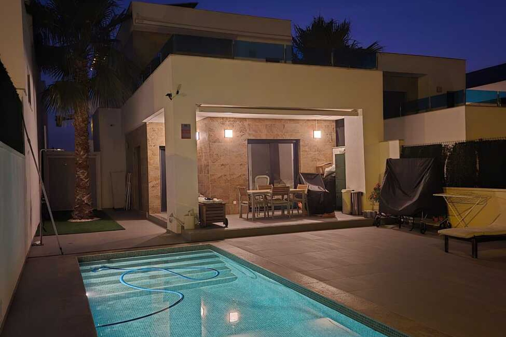 Használt Ingatlanok - Villa -
Bigastro - Costa Blanca