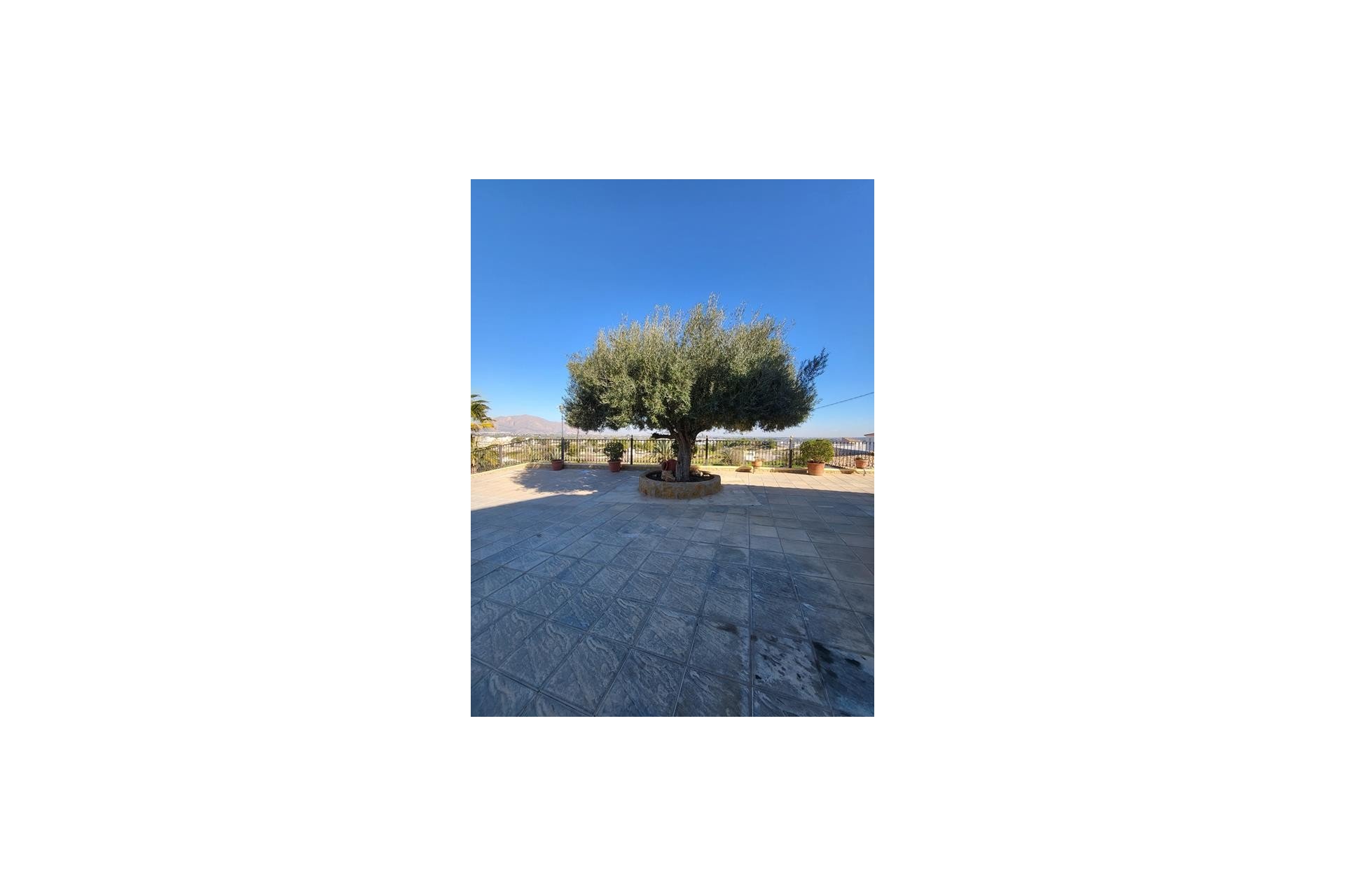 Használt Ingatlanok - Villa -
Bigastro - Inland