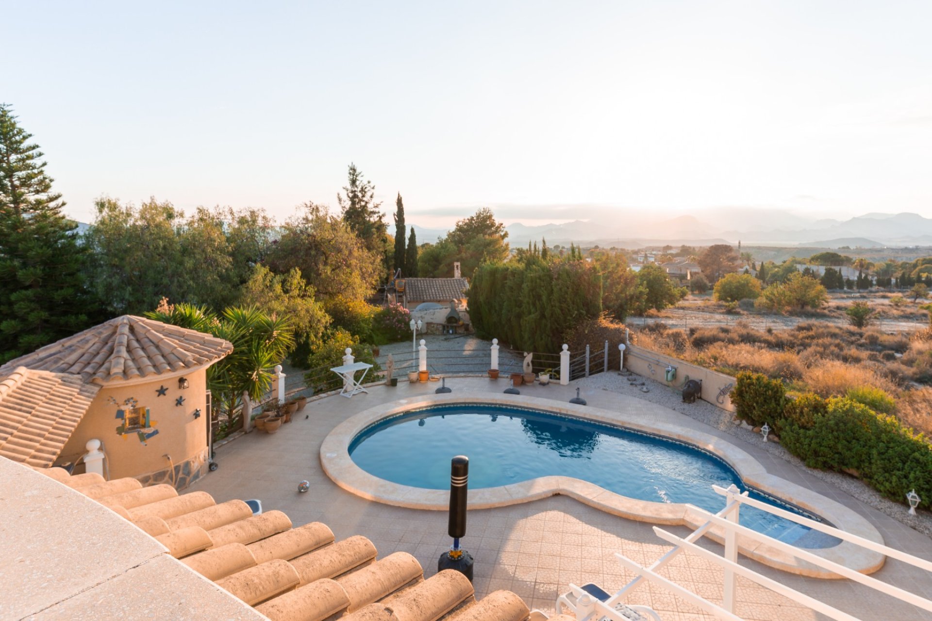 Használt Ingatlanok - Villa -
Busot - Costa Blanca