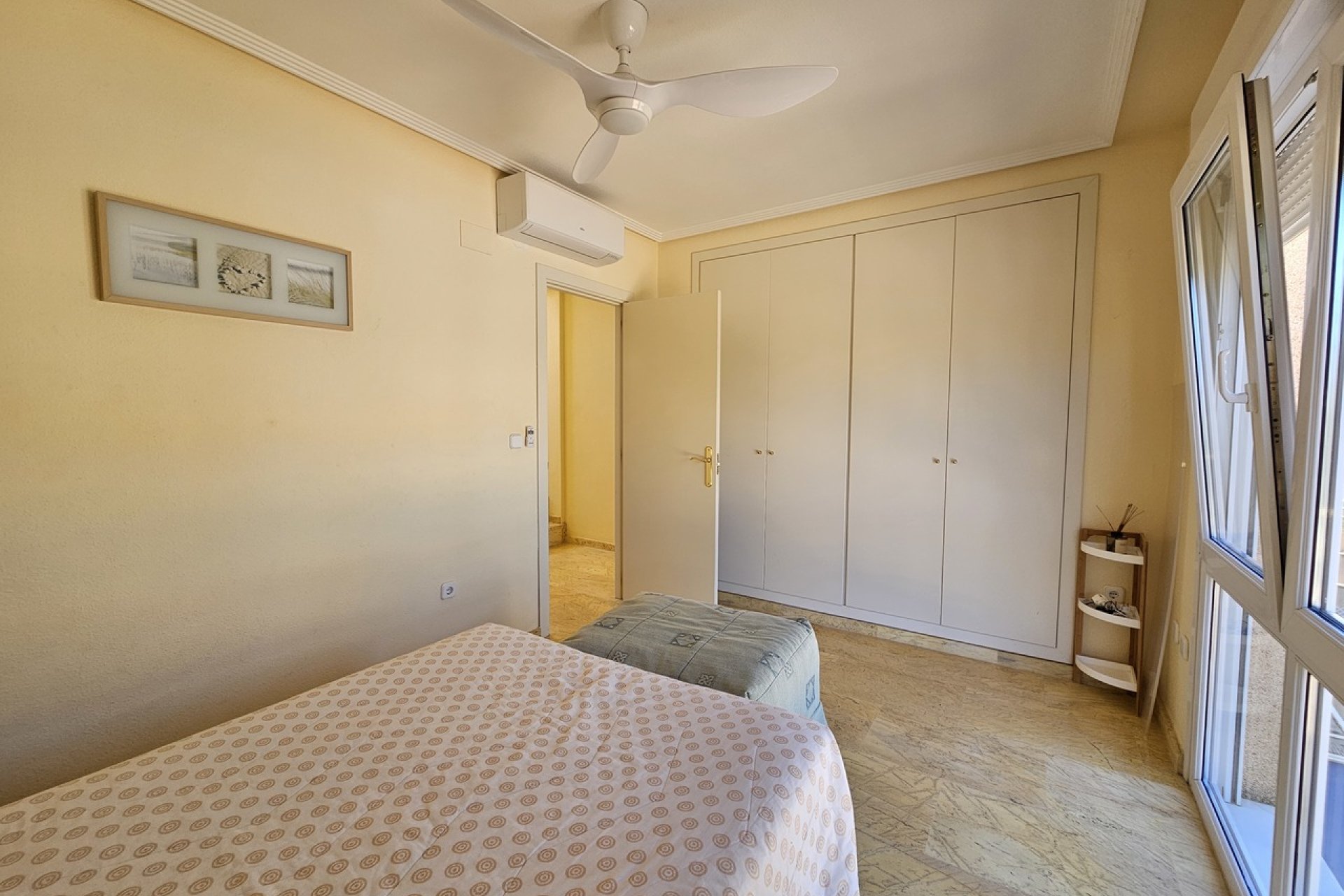 Használt Ingatlanok - Villa -
Cabo Roig - Costa Blanca