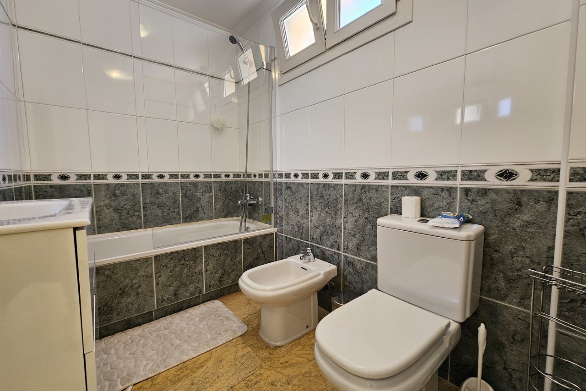 Használt Ingatlanok - Villa -
Cabo Roig - Costa Blanca