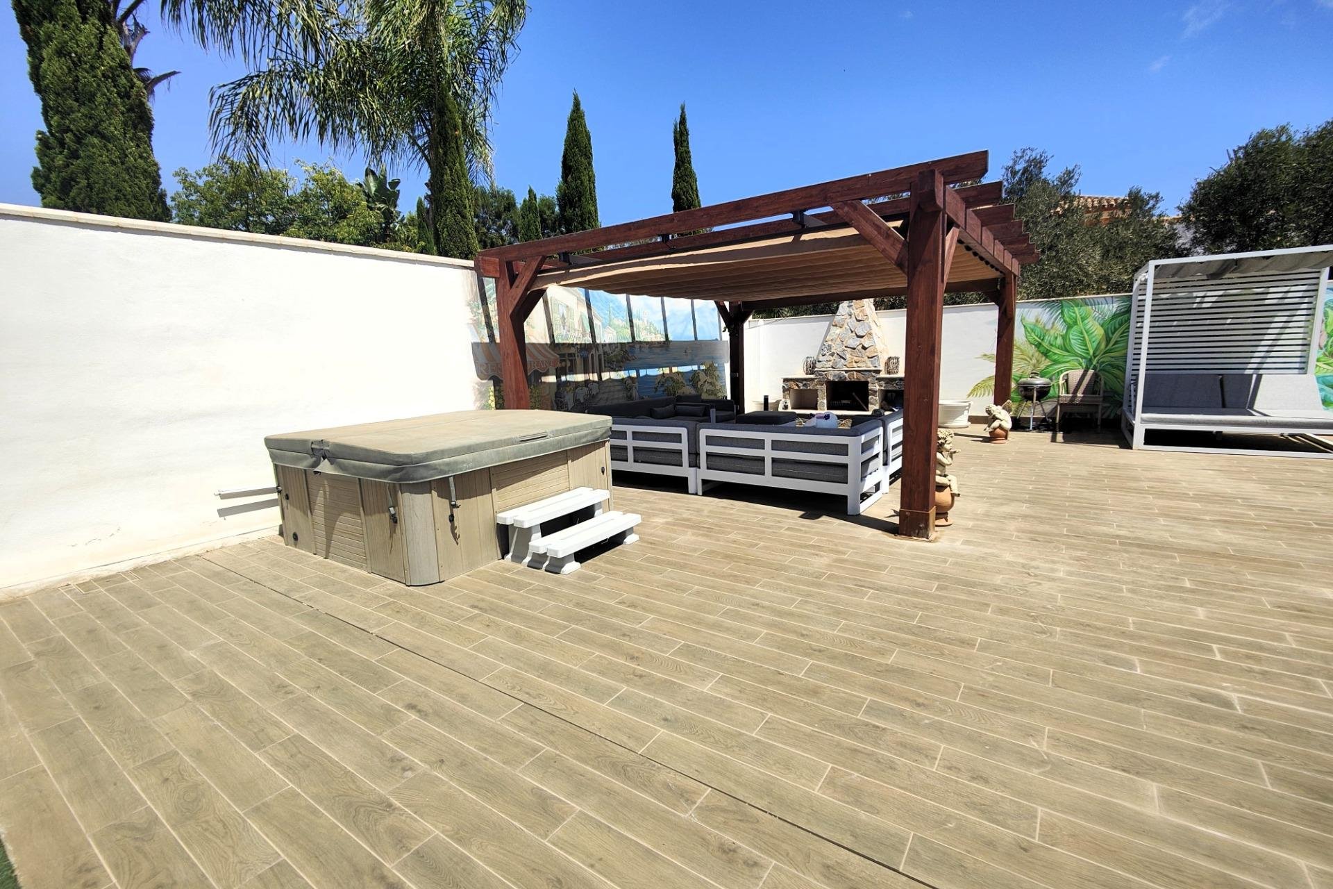 Használt Ingatlanok - Villa -
Cabo Roig - Costa Blanca