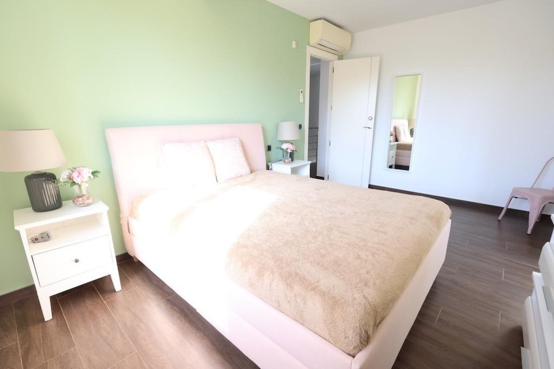 Használt Ingatlanok - Villa -
Cabo Roig - Costa Blanca