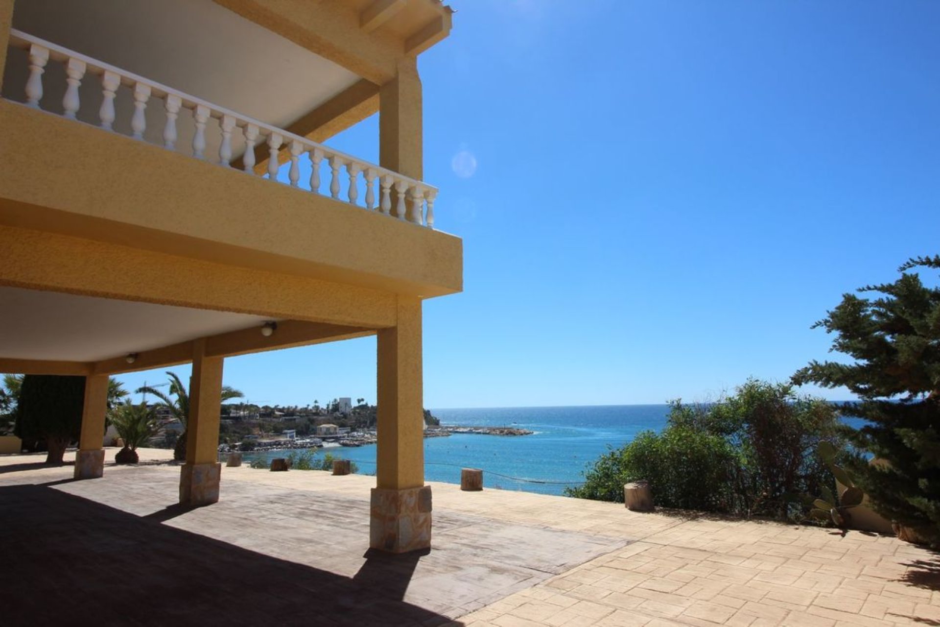 Használt Ingatlanok - Villa -
Cabo Roig - Costa Blanca