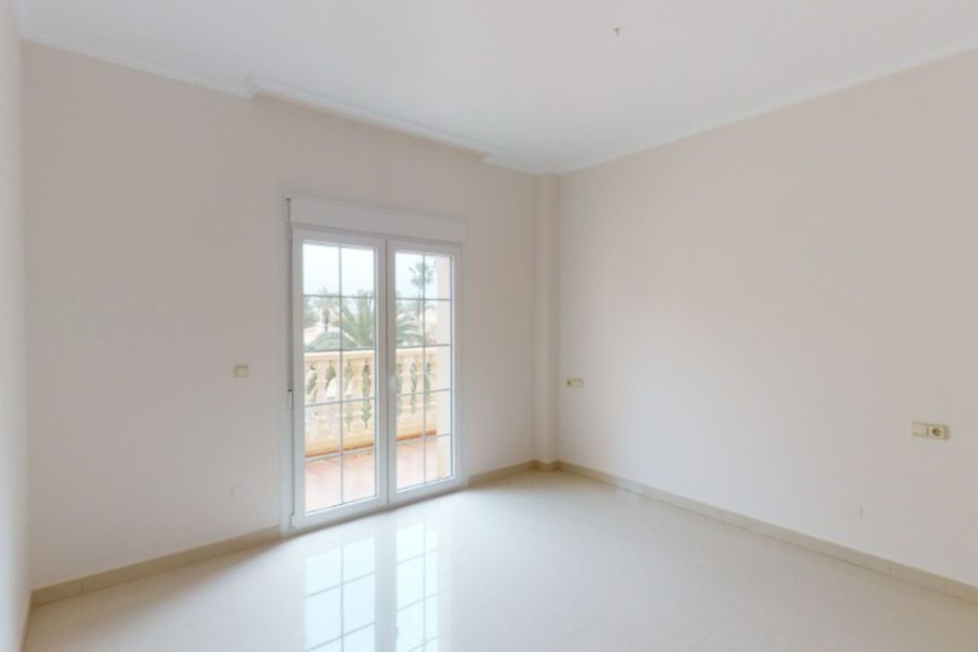 Használt Ingatlanok - Villa -
Cabo Roig - Costa Blanca