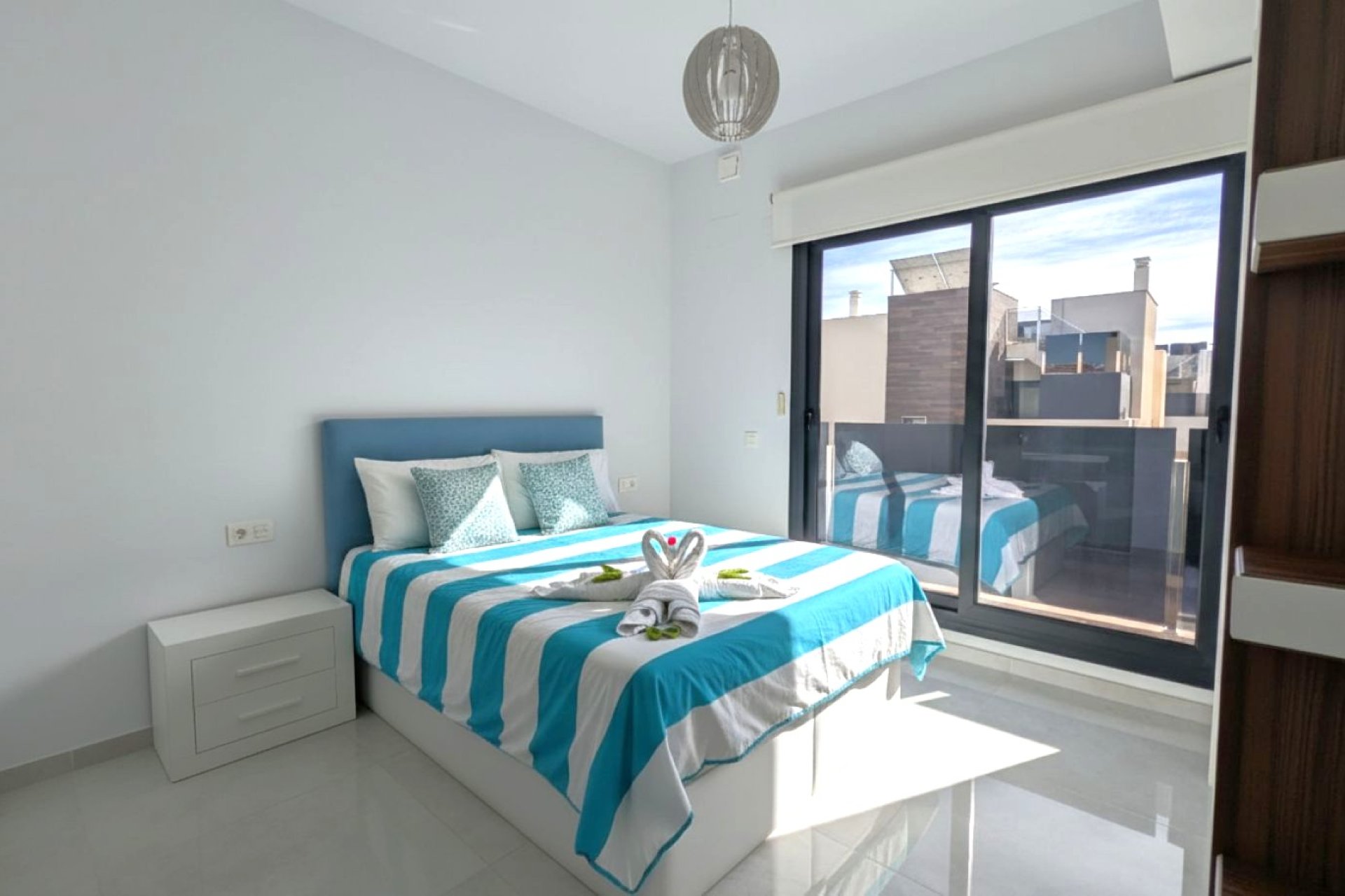 Használt Ingatlanok - Villa -
Cabo Roig - Costa Blanca