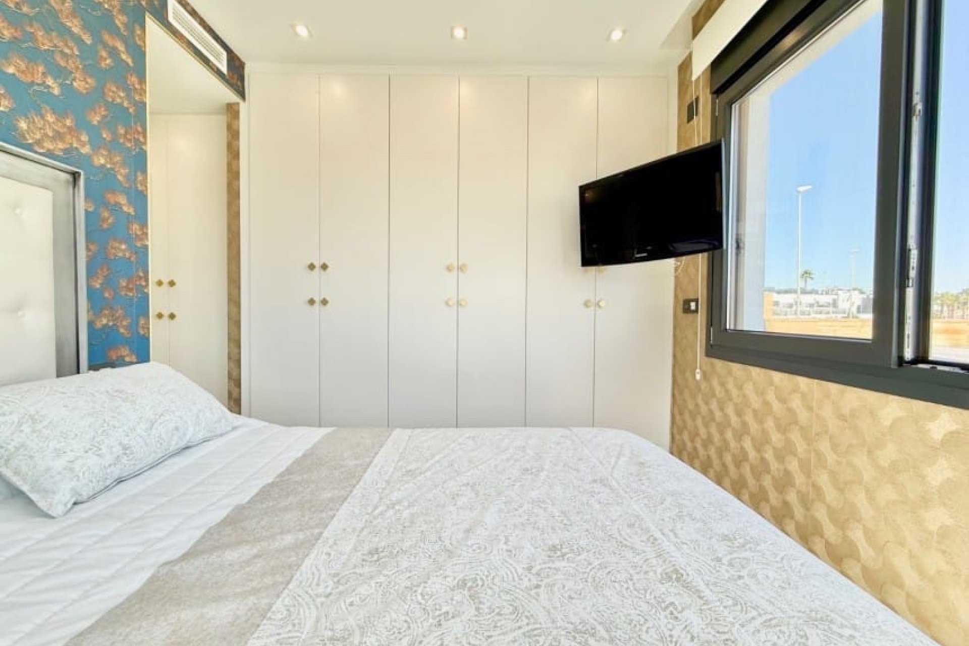 Használt Ingatlanok - Villa -
Cabo Roig - Costa Blanca