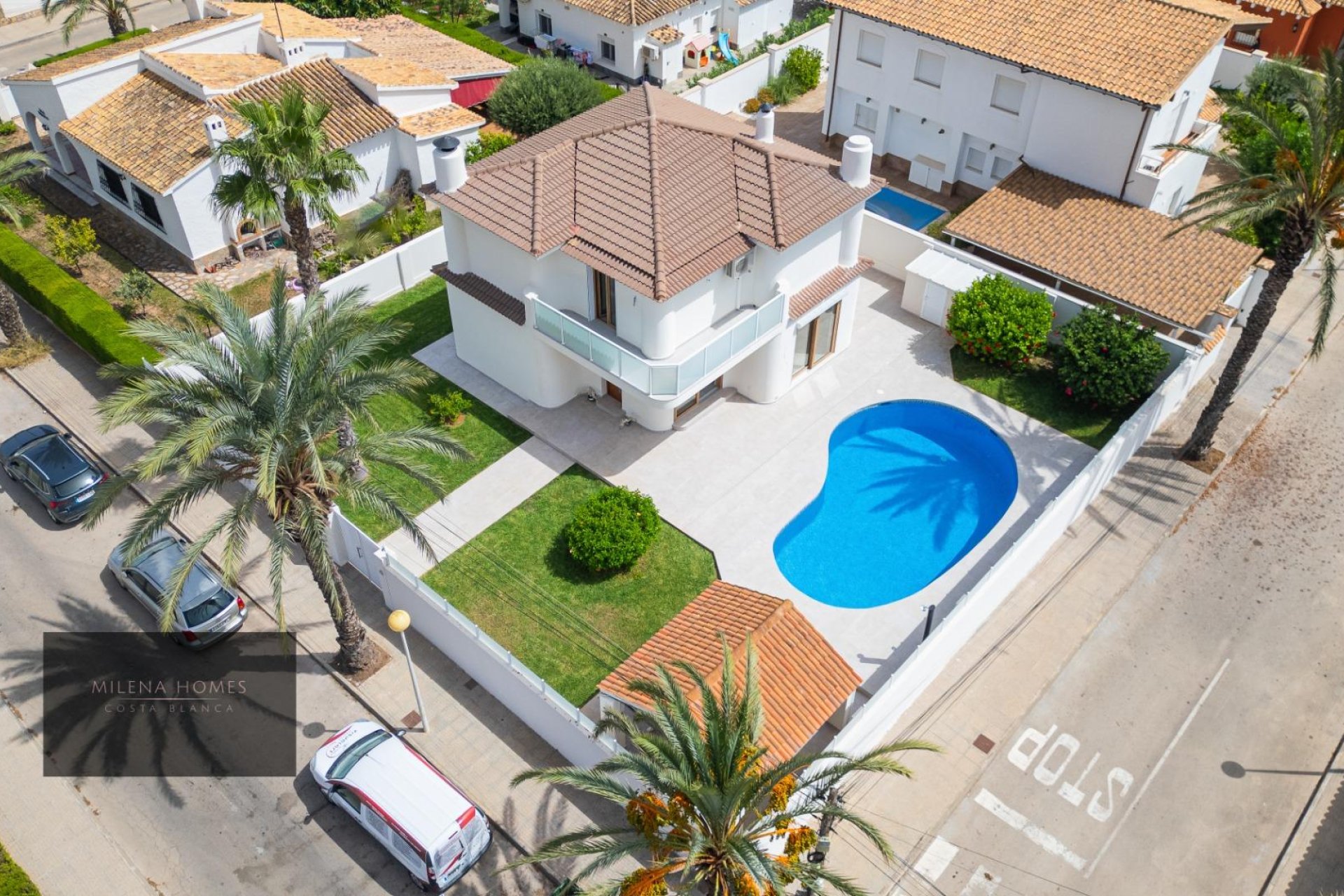 Használt Ingatlanok - Villa -
Cabo Roig