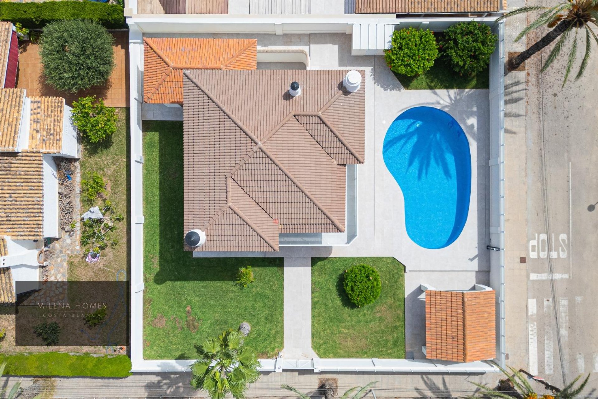 Használt Ingatlanok - Villa -
Cabo Roig