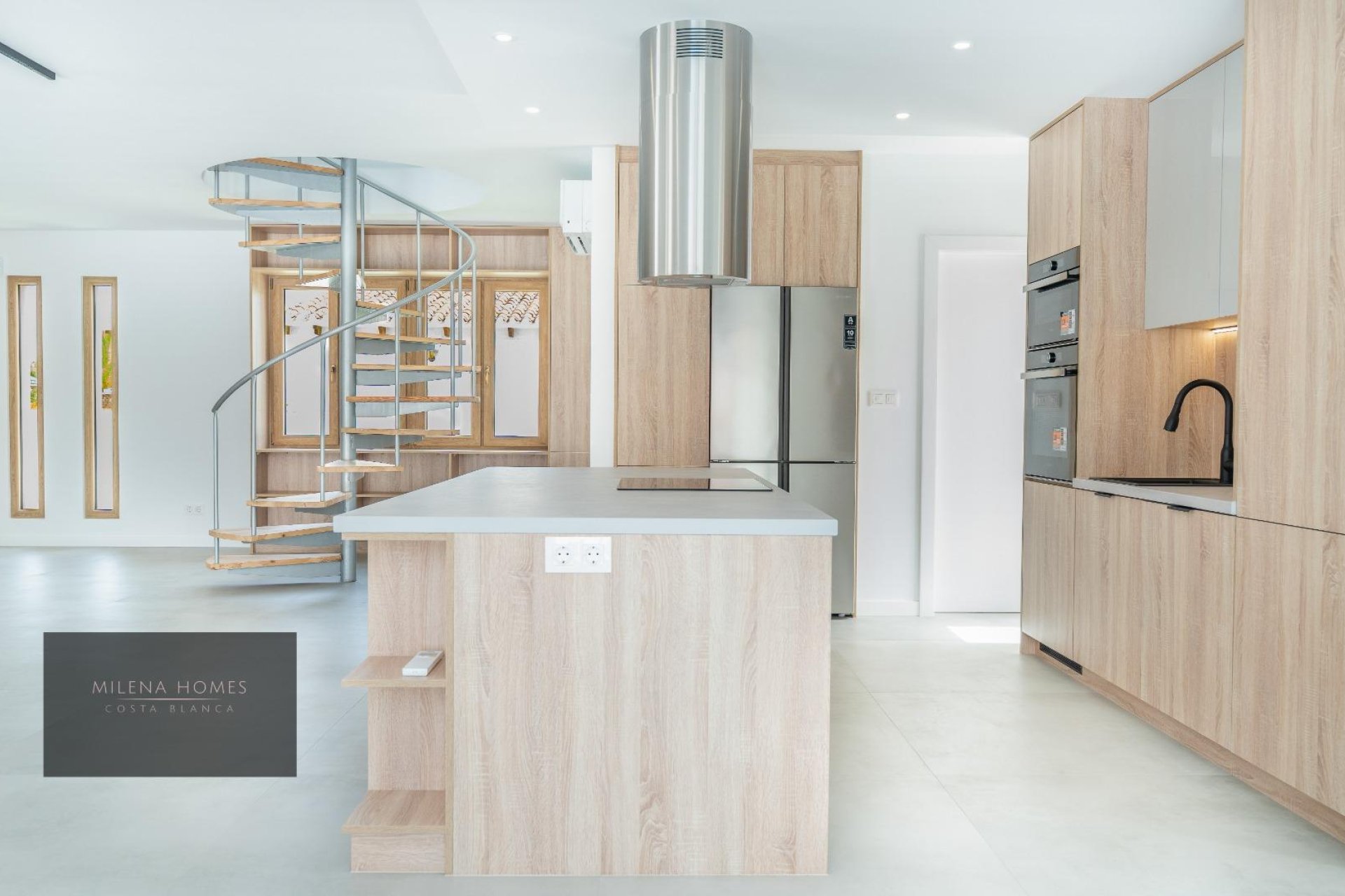 Használt Ingatlanok - Villa -
Cabo Roig