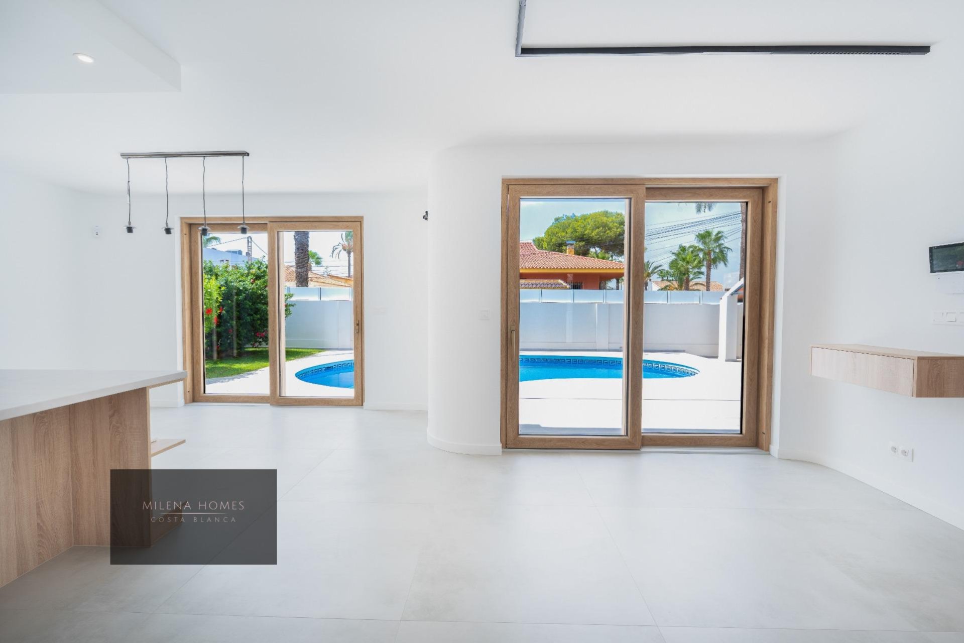 Használt Ingatlanok - Villa -
Cabo Roig