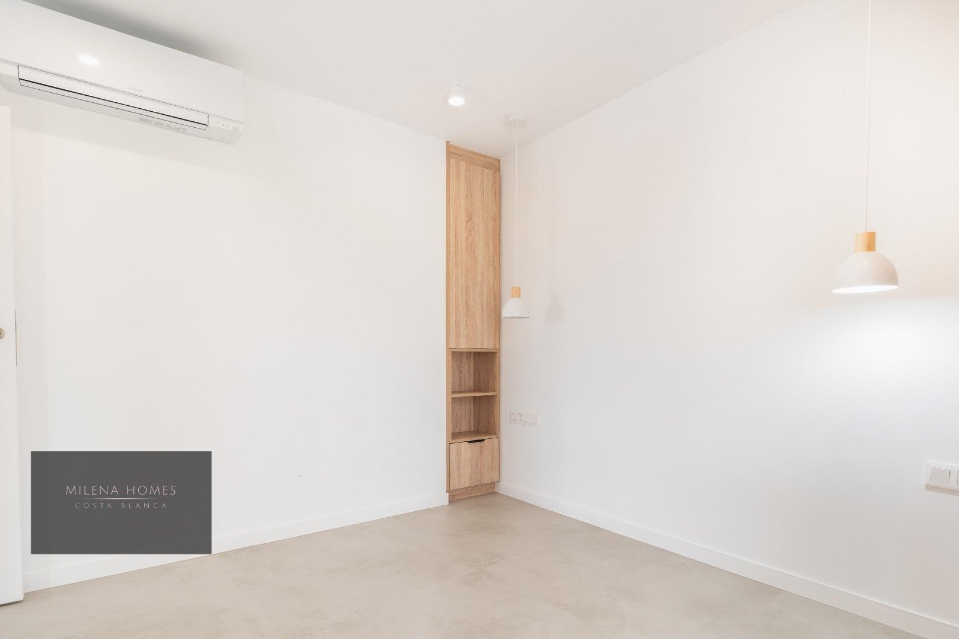 Használt Ingatlanok - Villa -
Cabo Roig