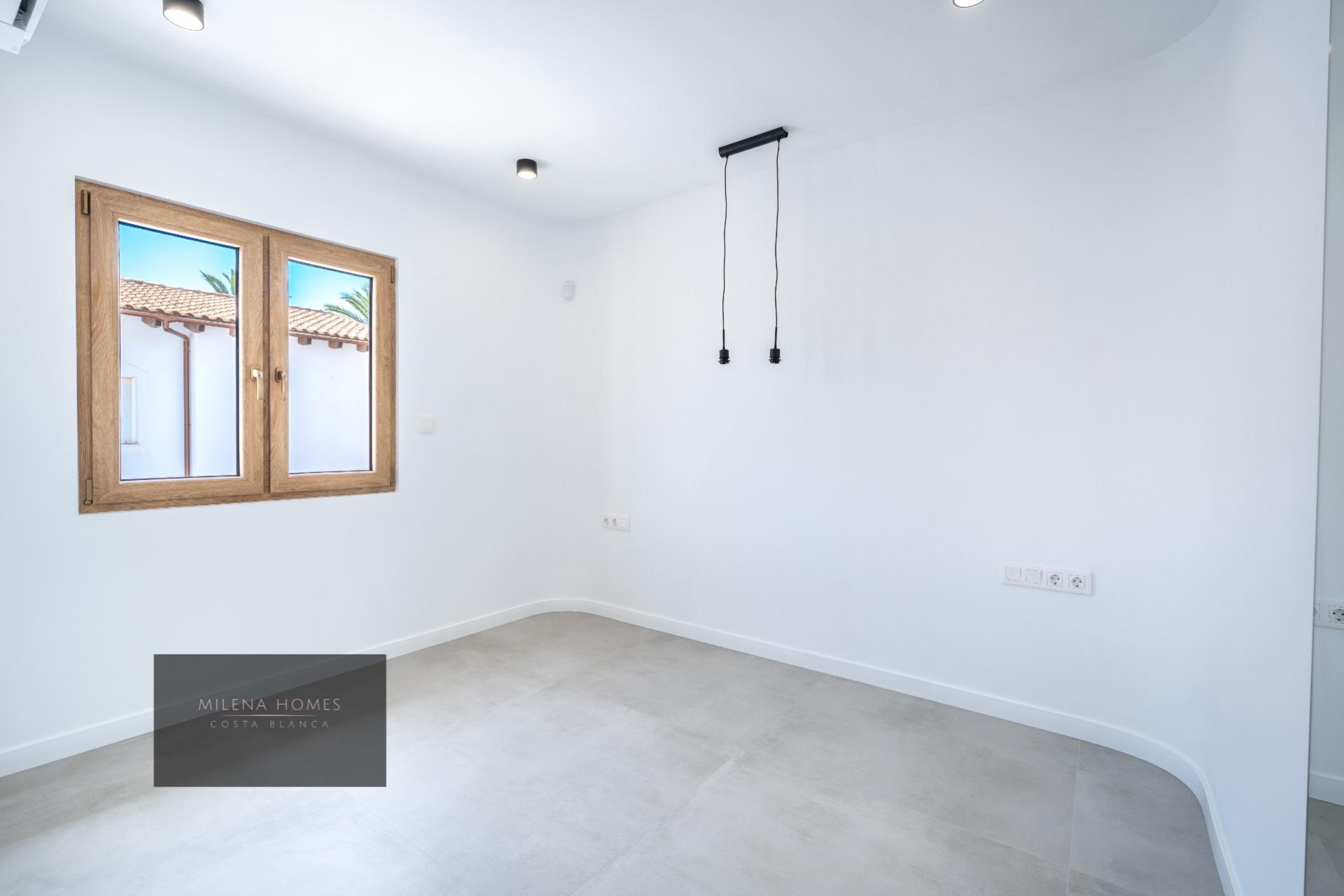 Használt Ingatlanok - Villa -
Cabo Roig