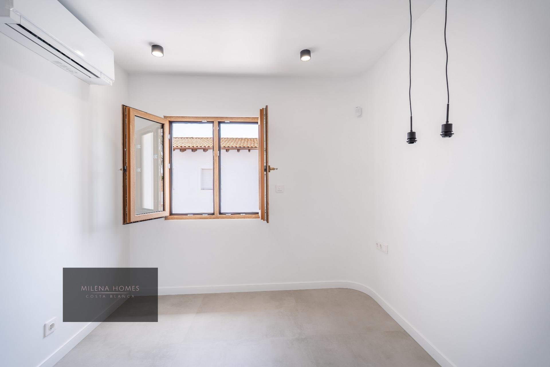 Használt Ingatlanok - Villa -
Cabo Roig