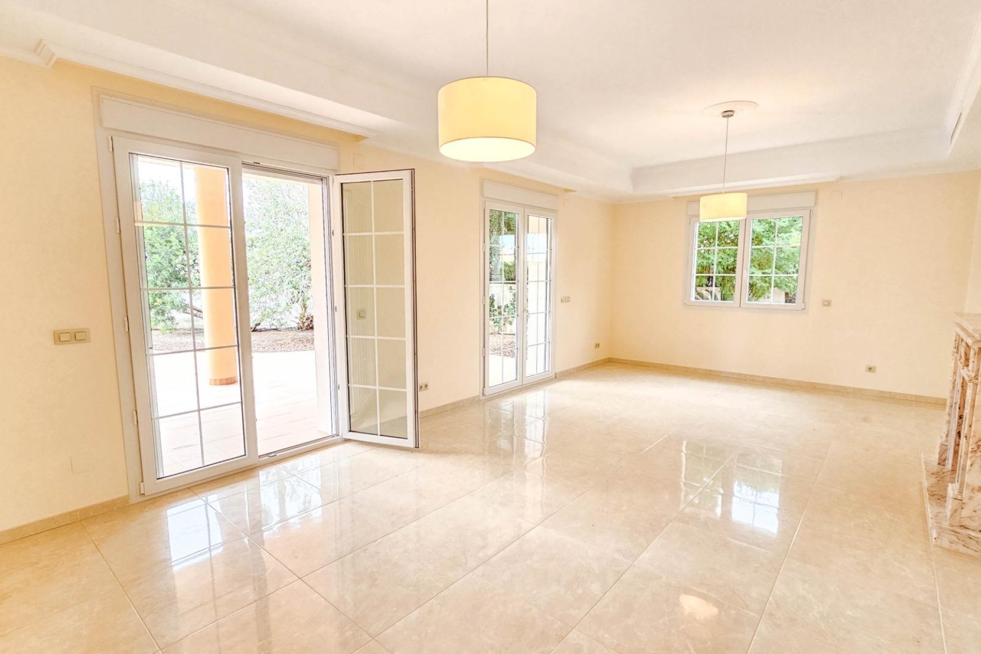 Használt Ingatlanok - Villa -
Cabo Roig