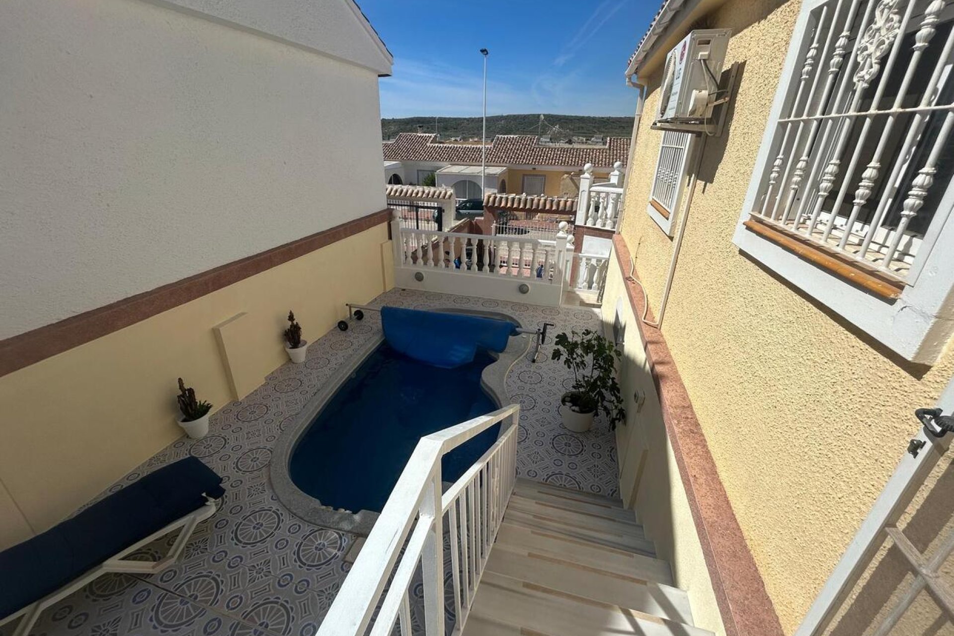 Használt Ingatlanok - Villa -
Camposol - Sector D