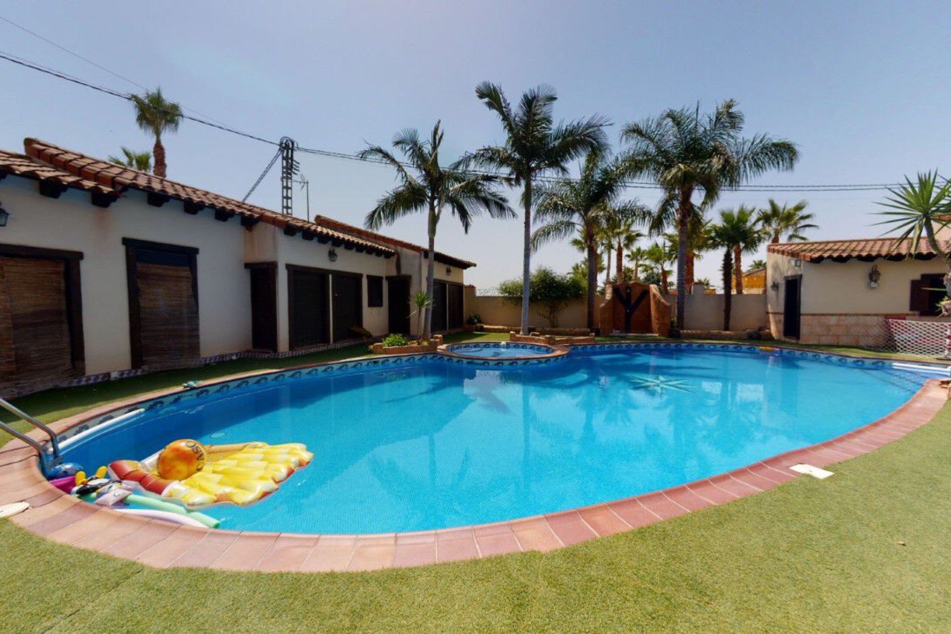 Használt Ingatlanok - Villa -
Catral - Costa Blanca