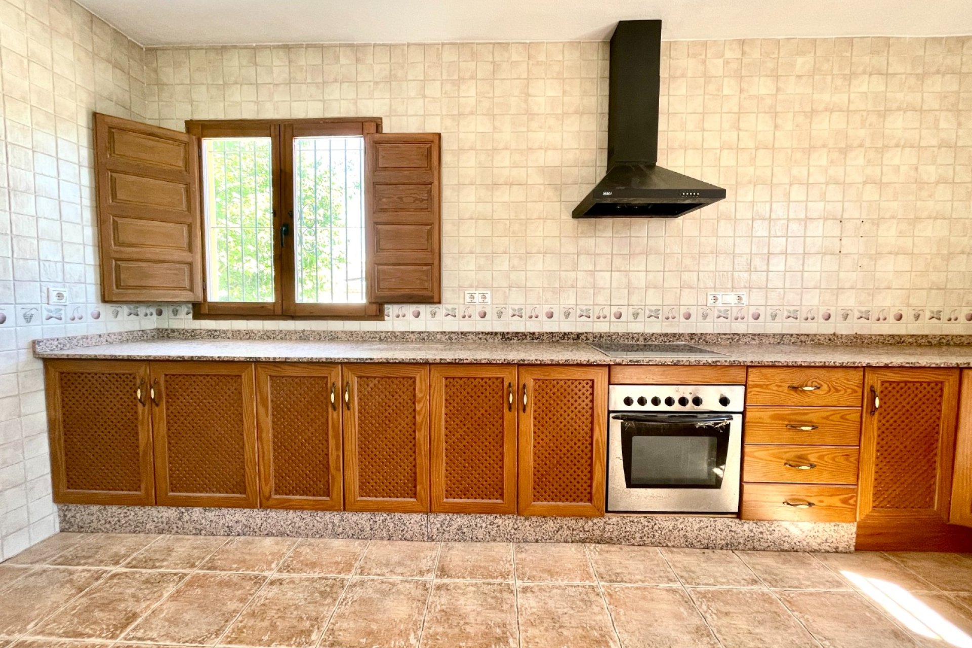 Használt Ingatlanok - Villa -
Catral - Costa Blanca