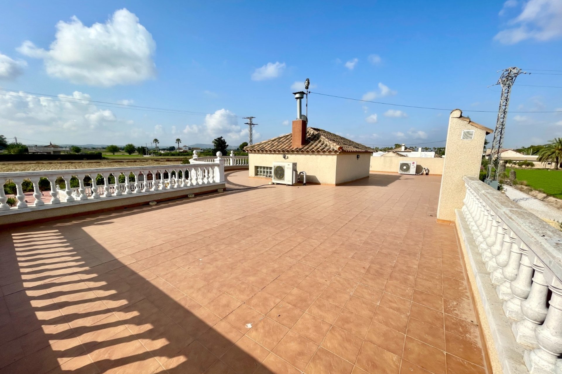 Használt Ingatlanok - Villa -
Catral - Costa Blanca