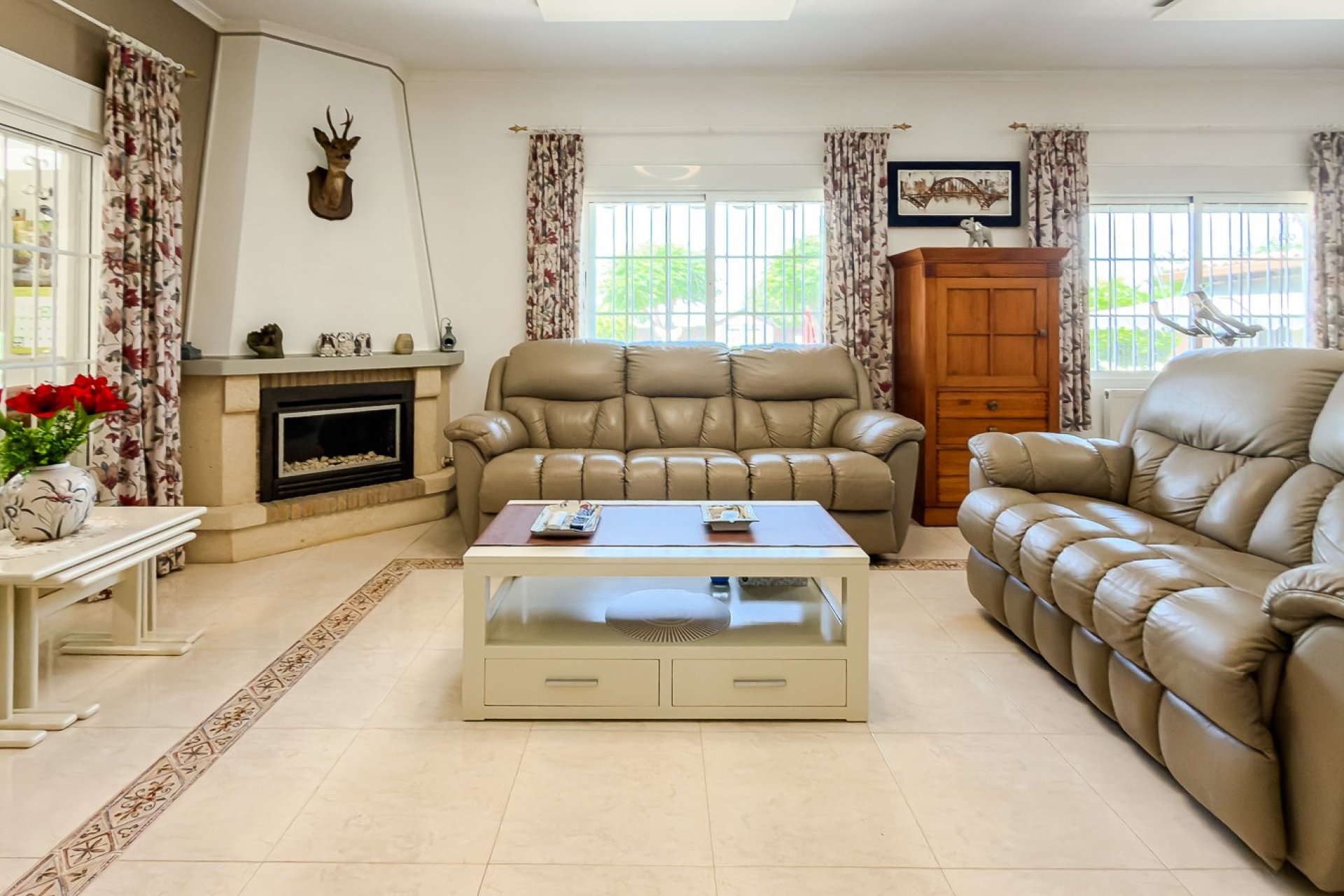 Használt Ingatlanok - Villa -
Catral - Costa Blanca