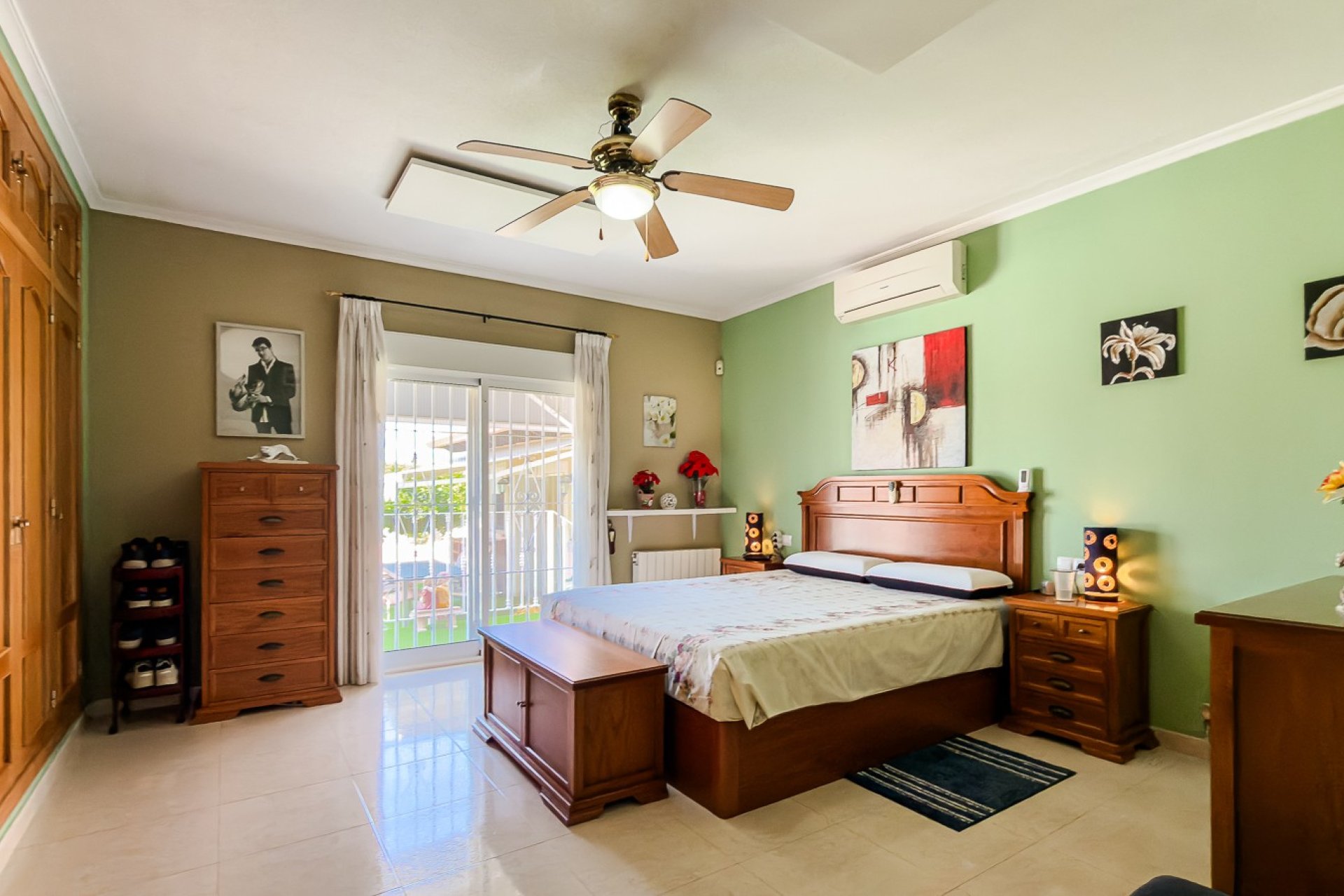 Használt Ingatlanok - Villa -
Catral - Costa Blanca