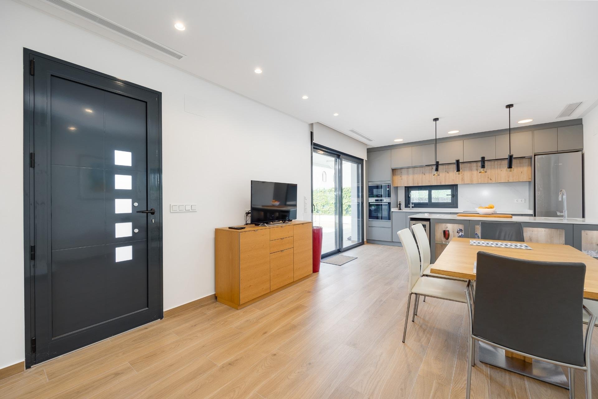 Használt Ingatlanok - Villa -
Ciudad Quesada - Costa Blanca Sur
