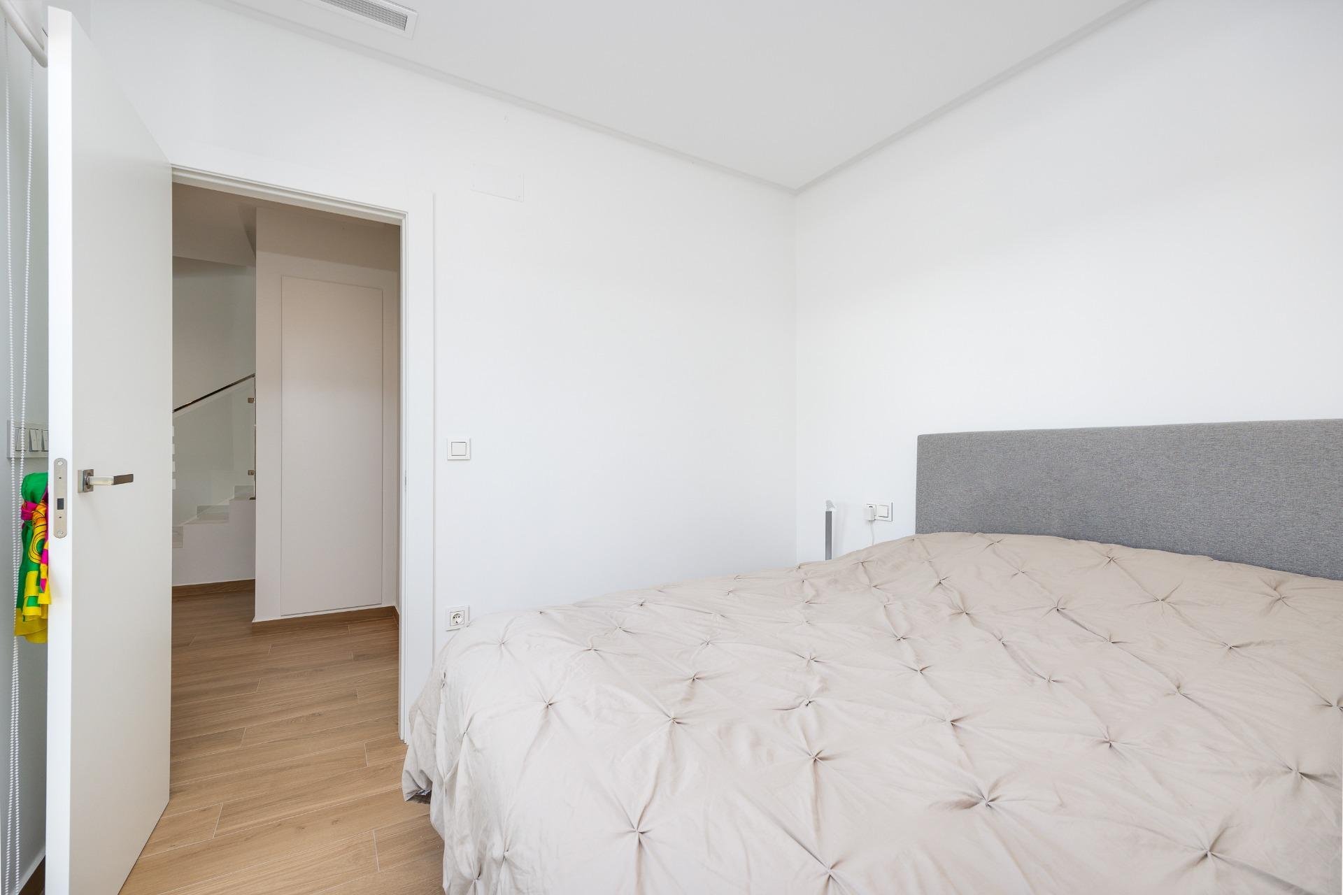 Használt Ingatlanok - Villa -
Ciudad Quesada - Costa Blanca Sur