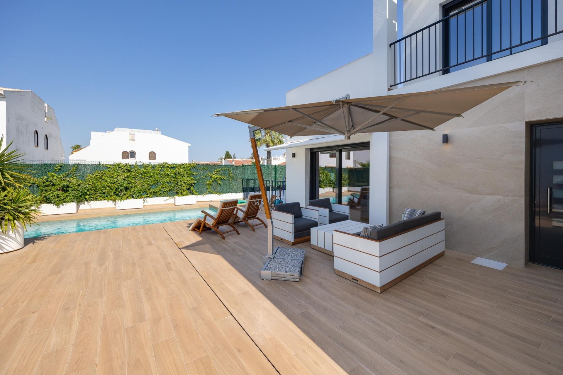 Használt Ingatlanok - Villa -
Ciudad Quesada - Costa Blanca Sur