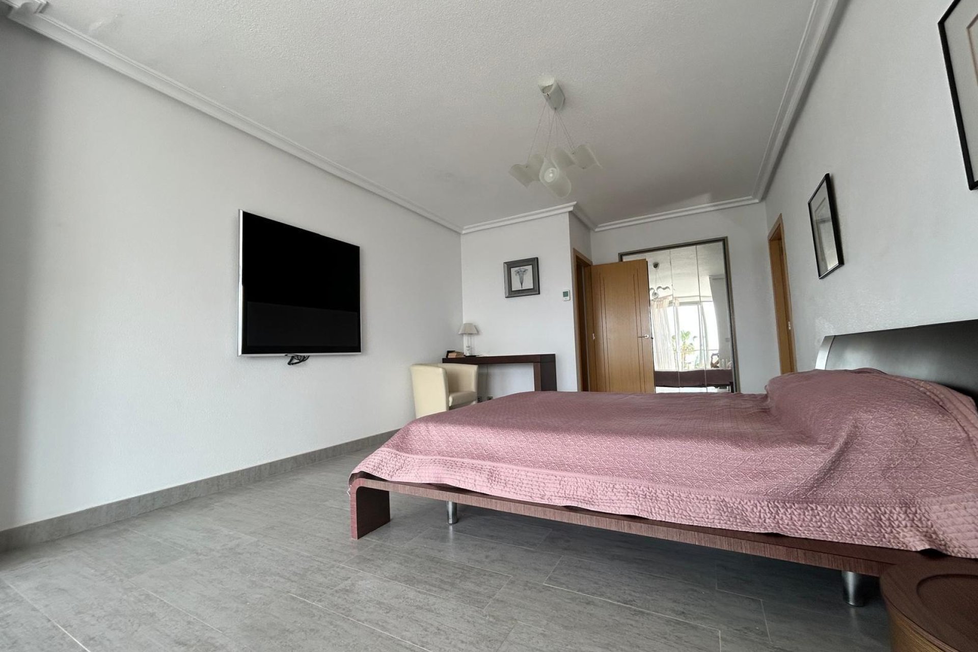 Használt Ingatlanok - Villa -
Ciudad Quesada - Costa Blanca Sur