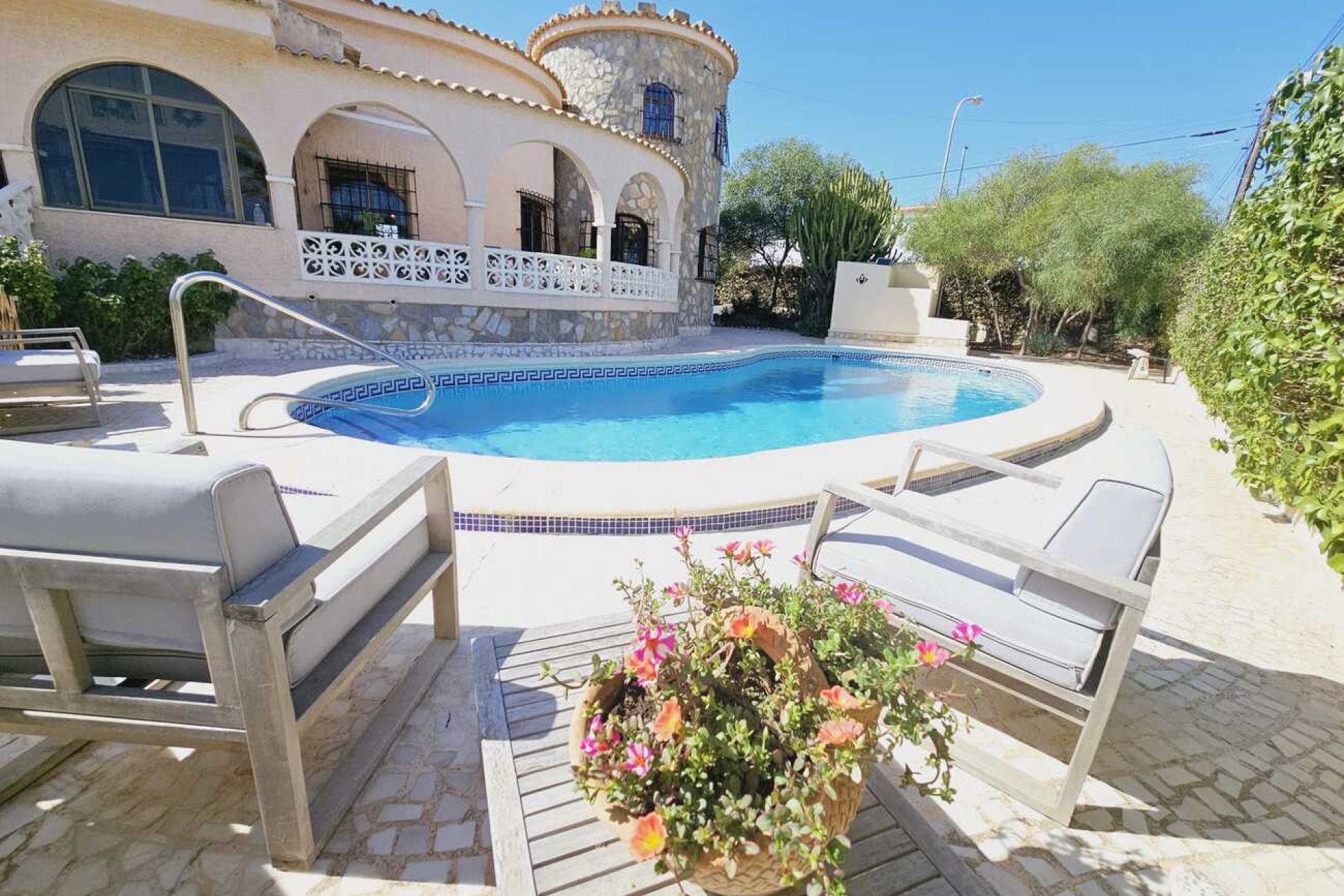 Használt Ingatlanok - Villa -
Ciudad Quesada - Costa Blanca