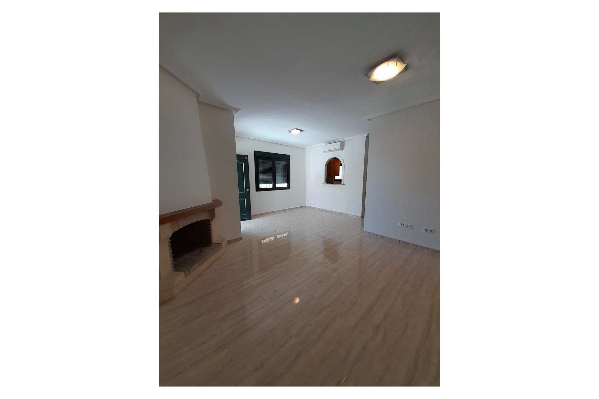 Használt Ingatlanok - Villa -
Ciudad Quesada - Costa Blanca