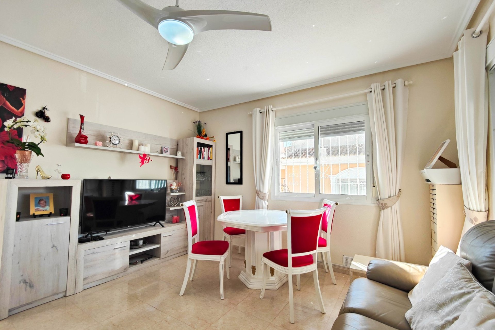 Használt Ingatlanok - Villa -
Ciudad Quesada - Costa Blanca