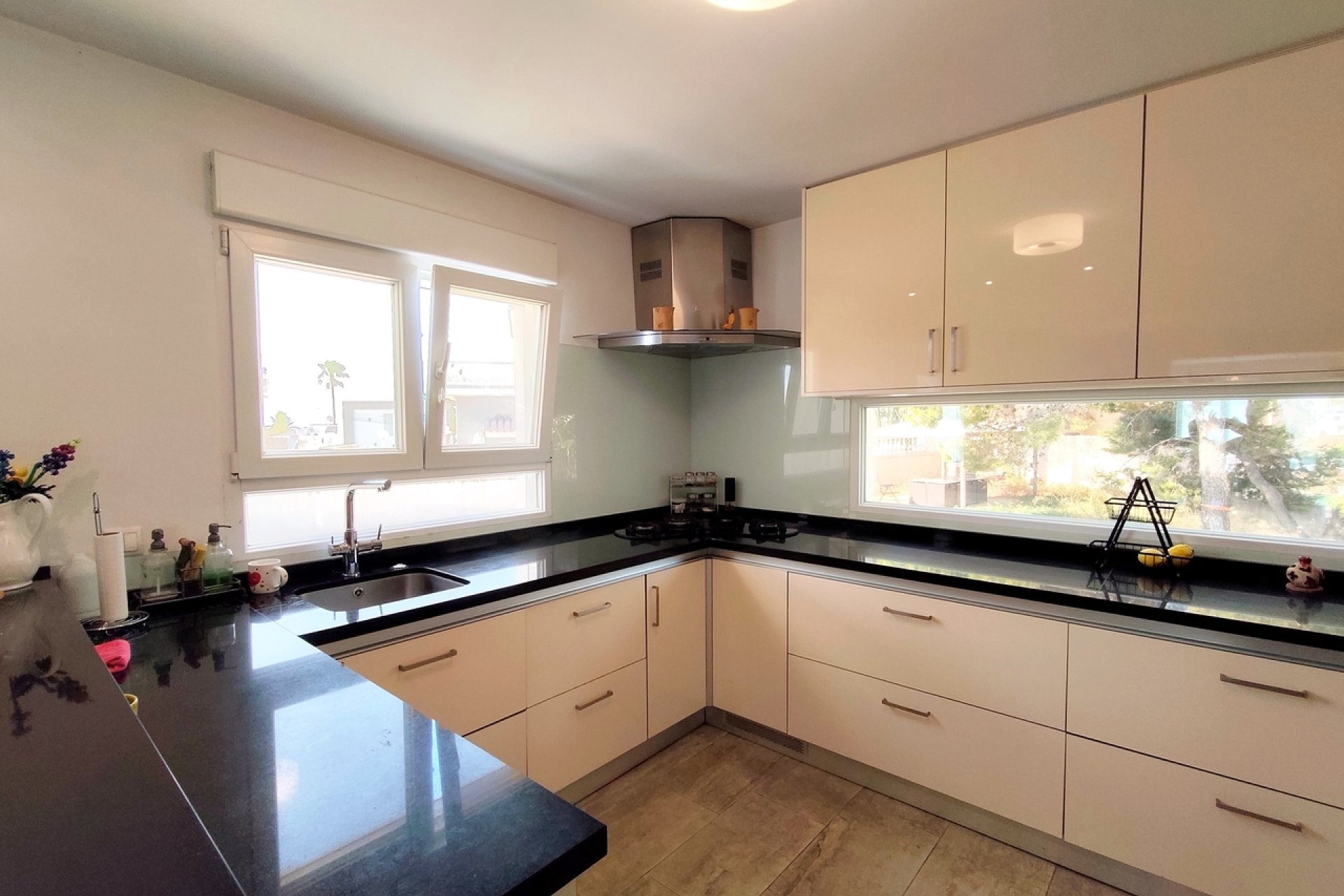 Használt Ingatlanok - Villa -
Ciudad Quesada - Costa Blanca