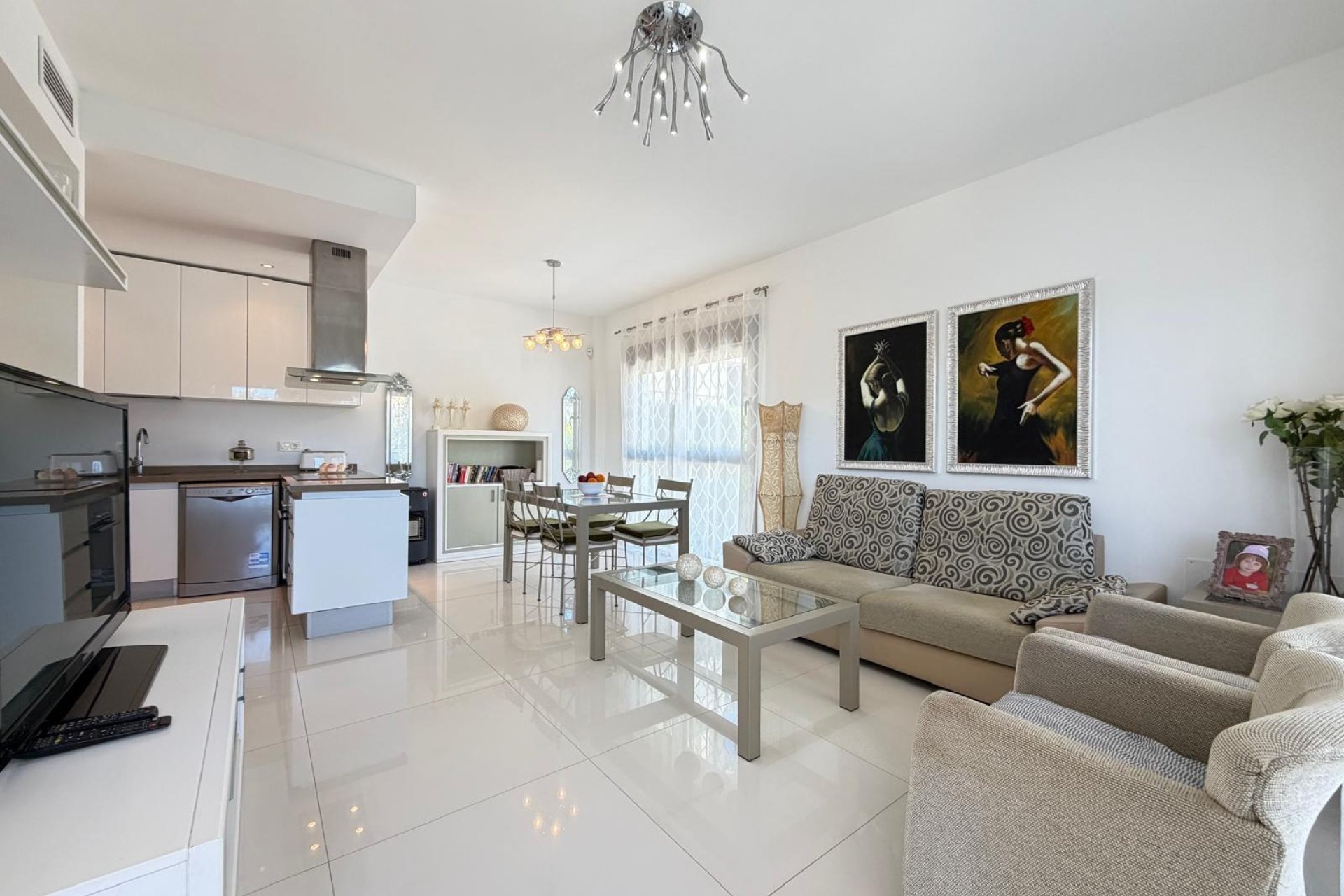 Használt Ingatlanok - Villa -
Ciudad Quesada - Dona Pepa