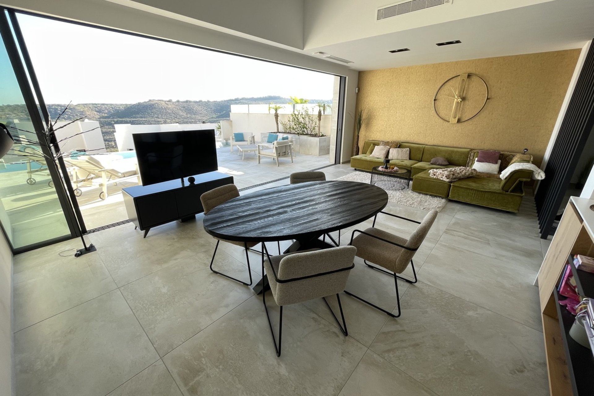Használt Ingatlanok - Villa -
Ciudad Quesada