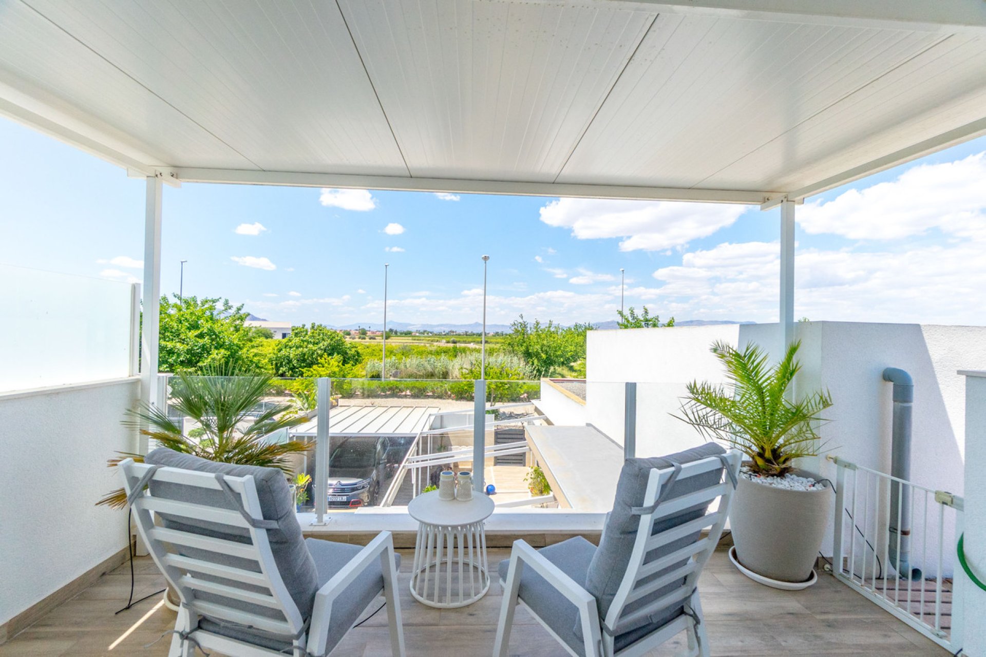 Használt Ingatlanok - Villa -
Daya Nueva - Costa Blanca
