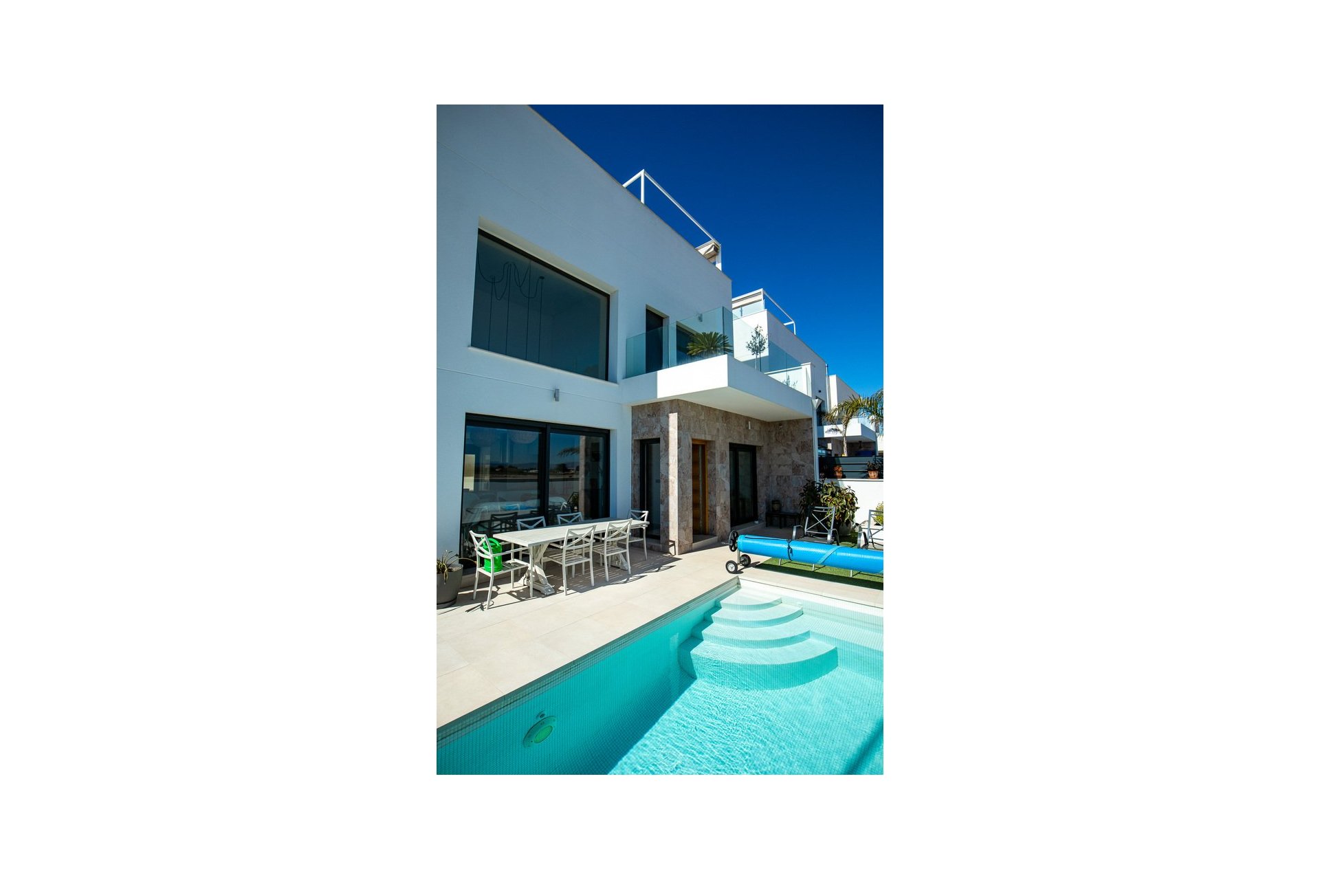 Használt Ingatlanok - Villa -
Daya Vieja