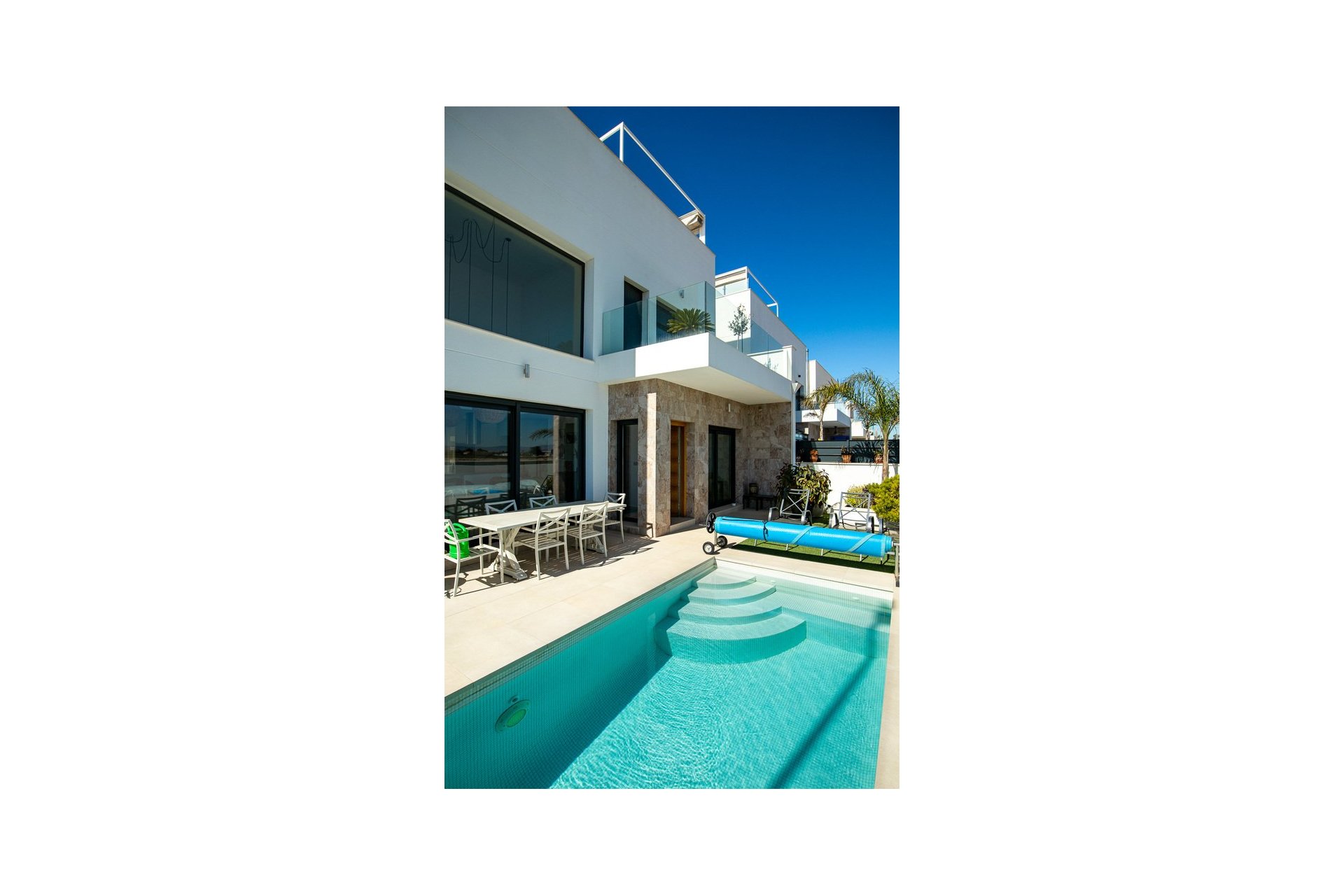 Használt Ingatlanok - Villa -
Daya Vieja