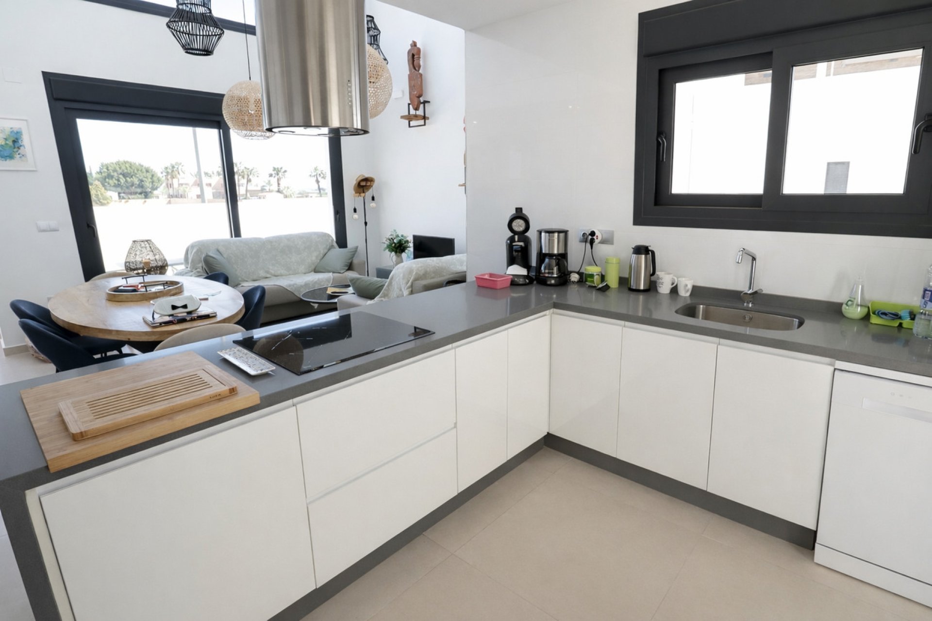 Használt Ingatlanok - Villa -
Daya Vieja