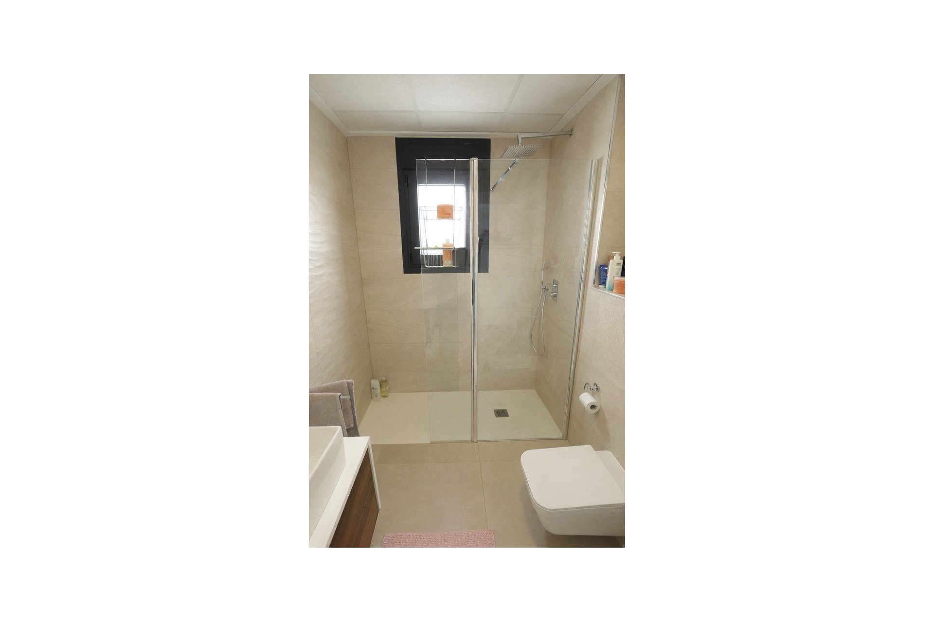 Használt Ingatlanok - Villa -
Daya Vieja