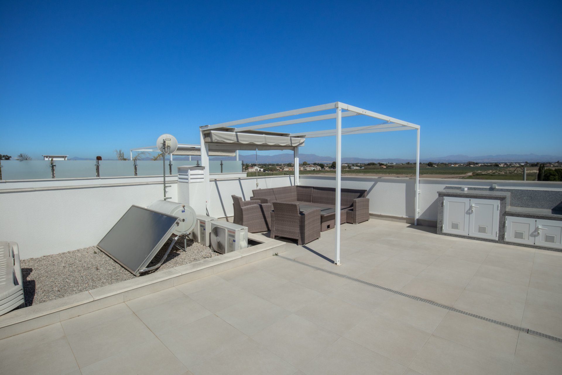 Használt Ingatlanok - Villa -
Daya Vieja