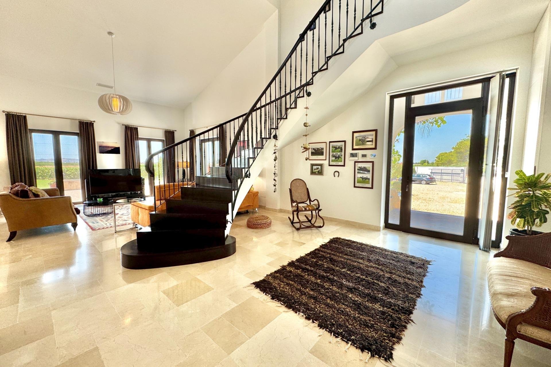 Használt Ingatlanok - Villa -
Dolores - Comunidad Valenciana