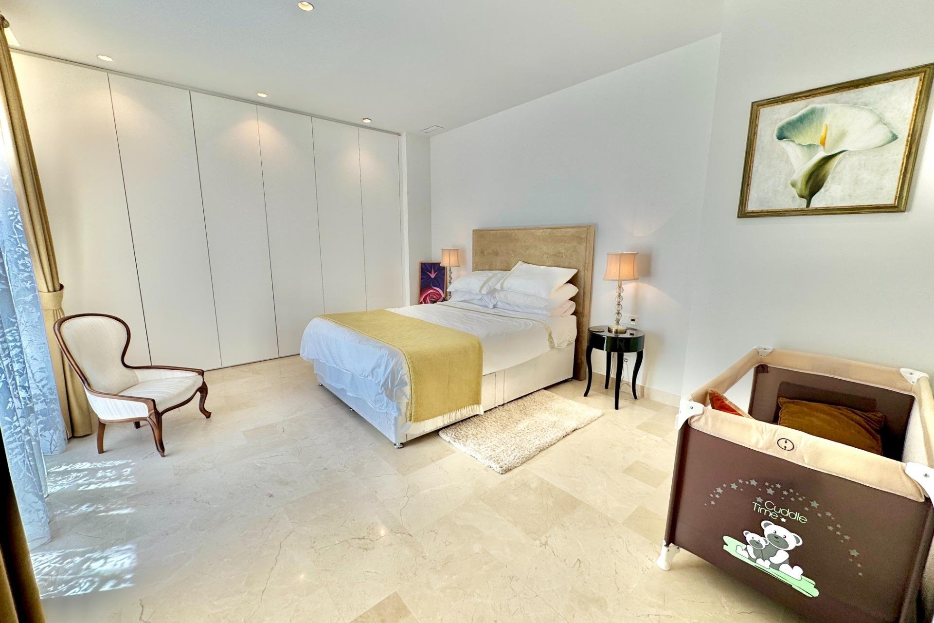 Használt Ingatlanok - Villa -
Dolores - Comunidad Valenciana