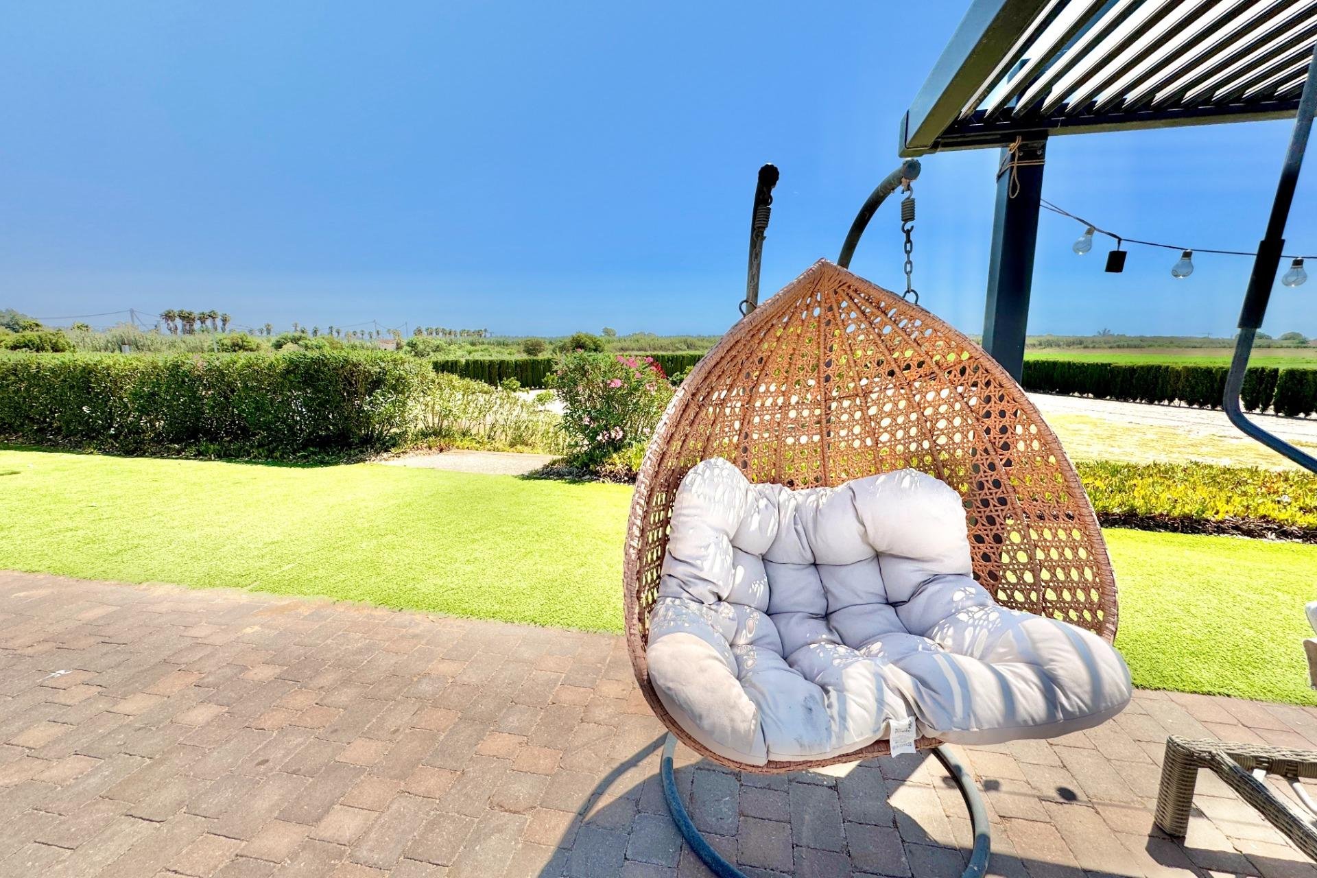 Használt Ingatlanok - Villa -
Dolores - Comunidad Valenciana